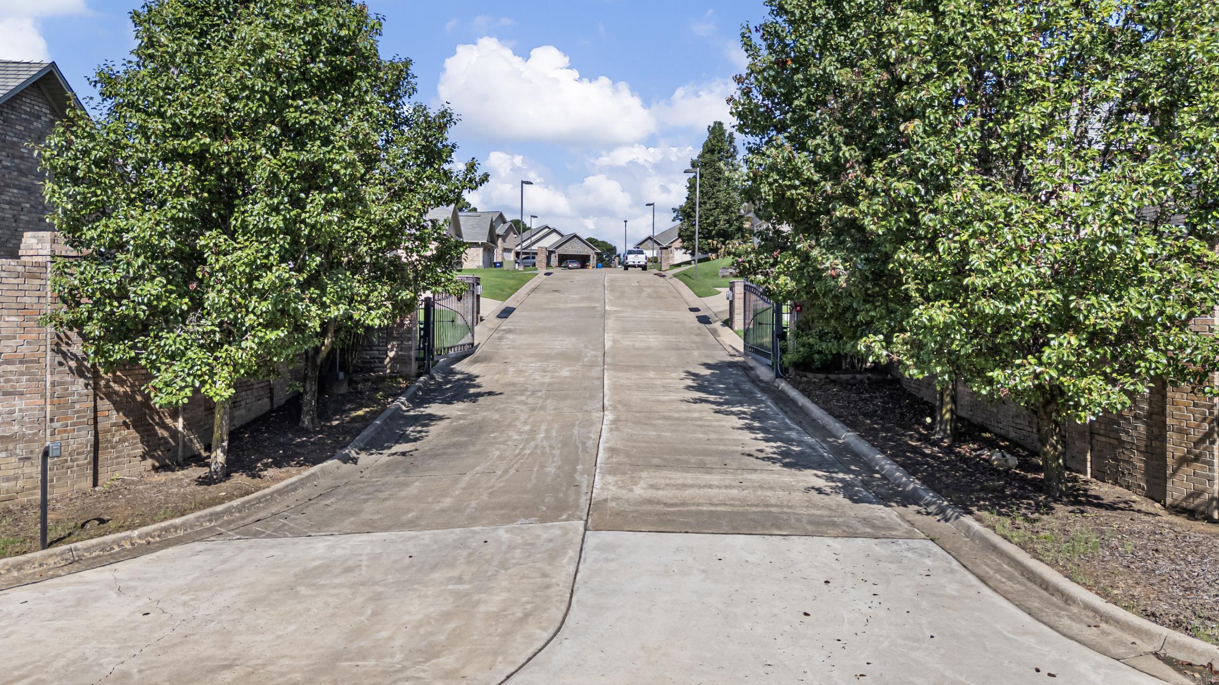 31 Village  Russellville, AR