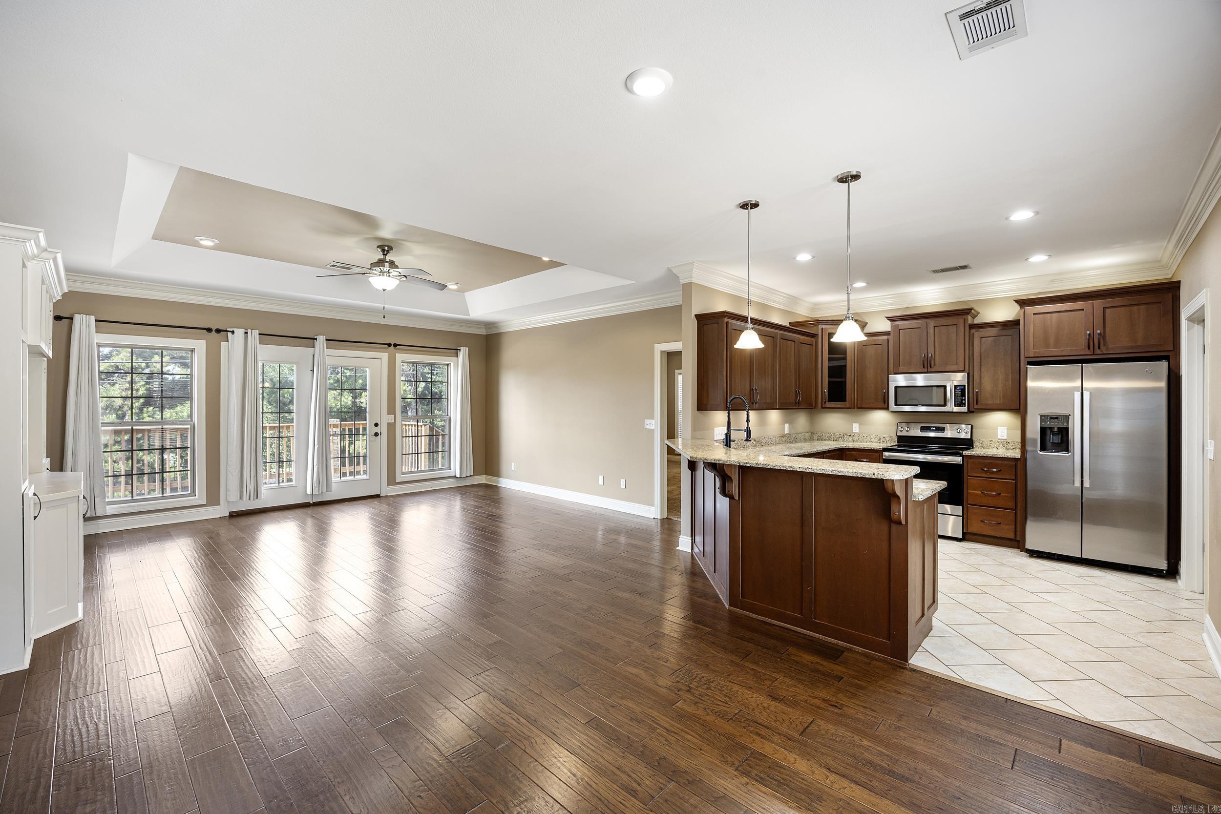 31 Village  Russellville, AR