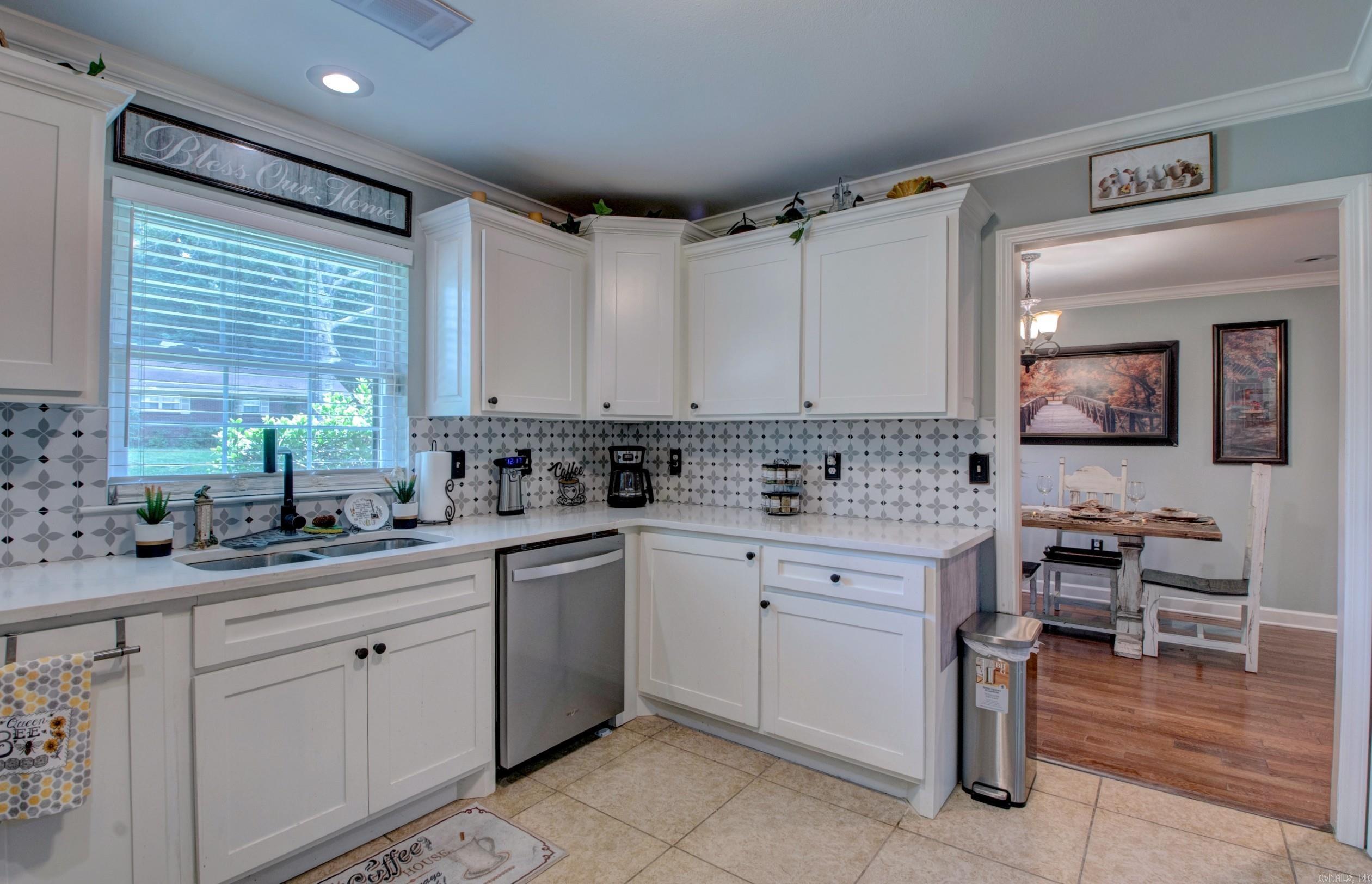 4000 S Holly  Pine Bluff, AR