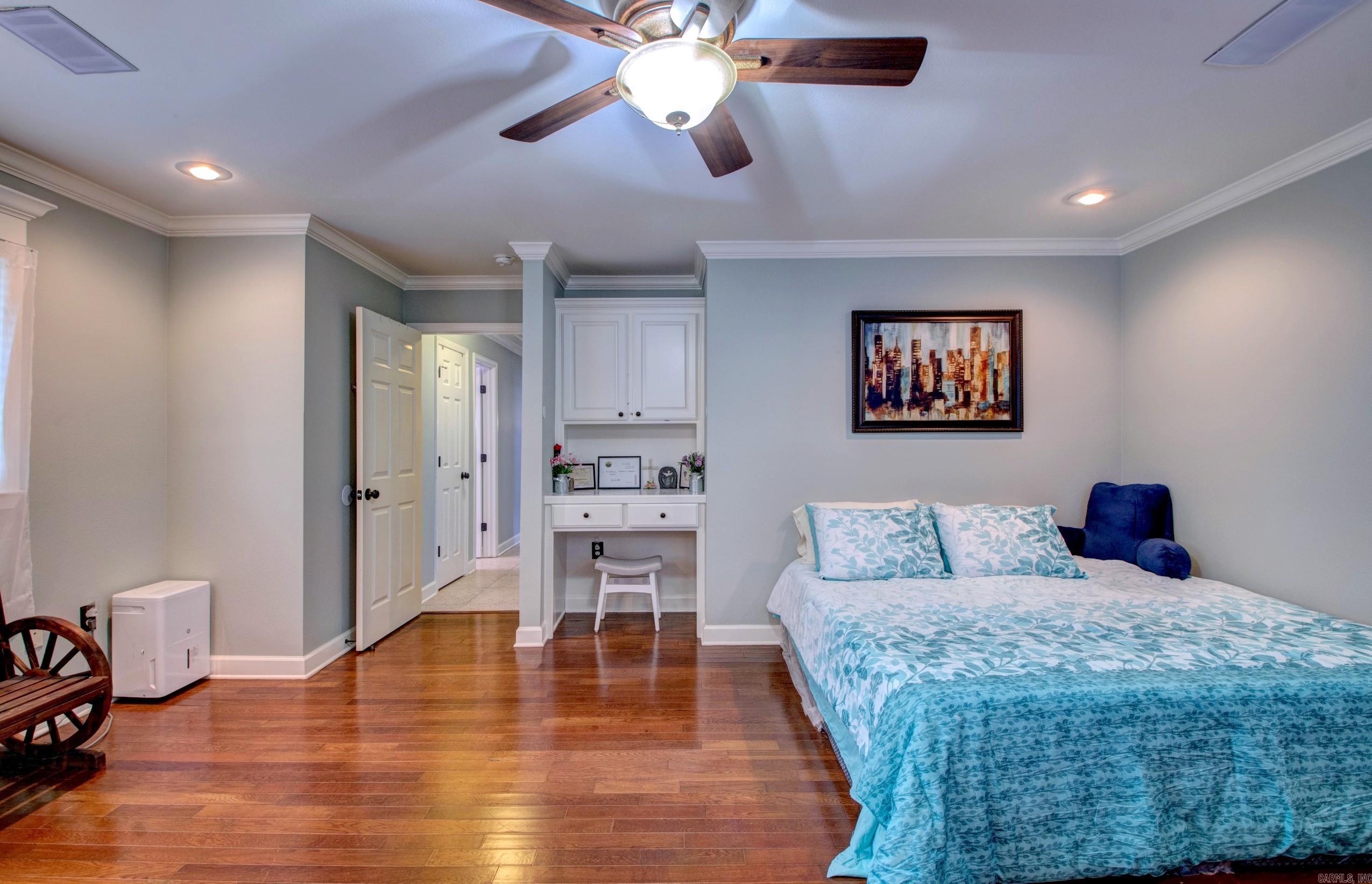 4000 S Holly  Pine Bluff, AR
