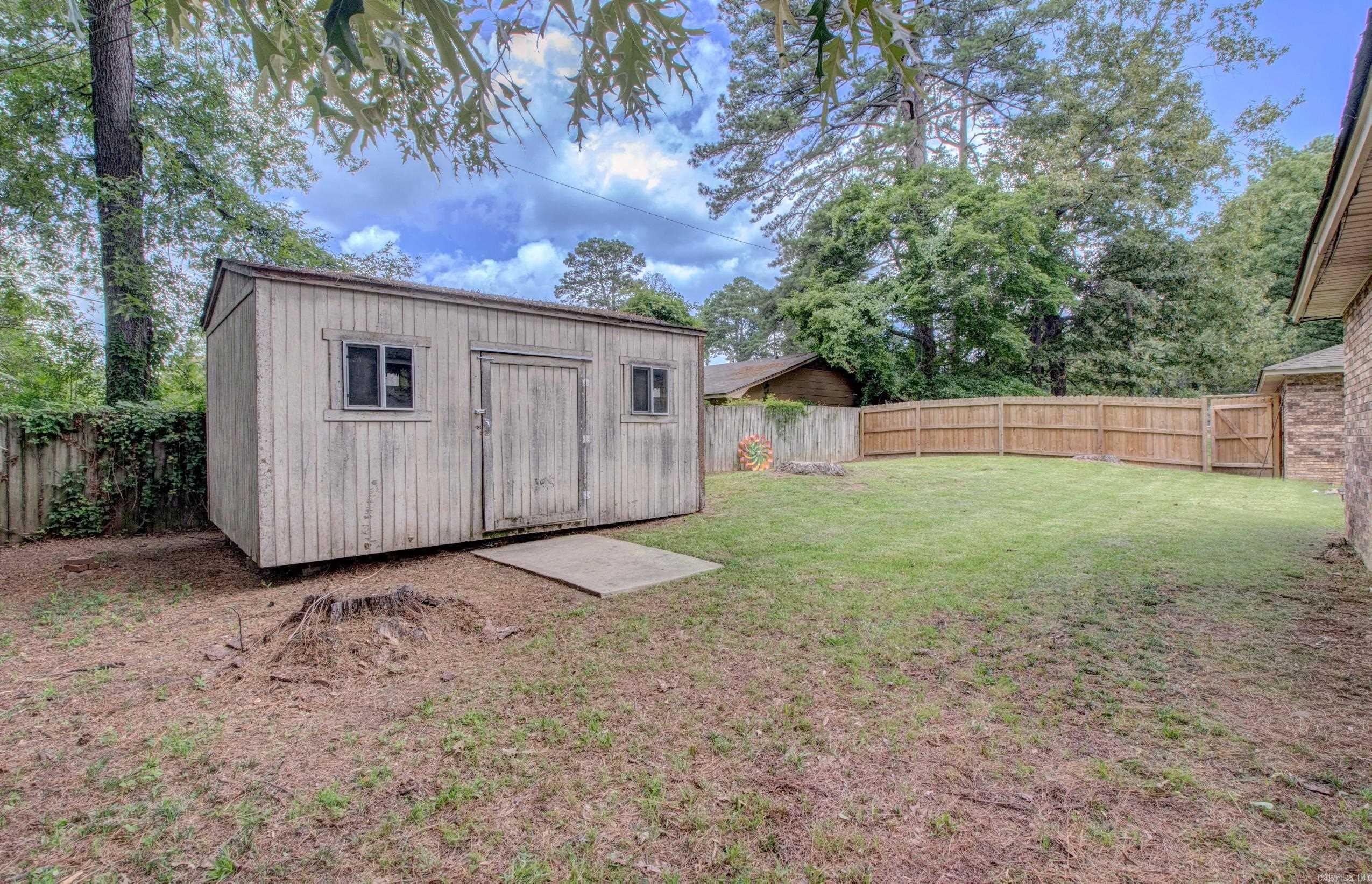 4000 S Holly  Pine Bluff, AR