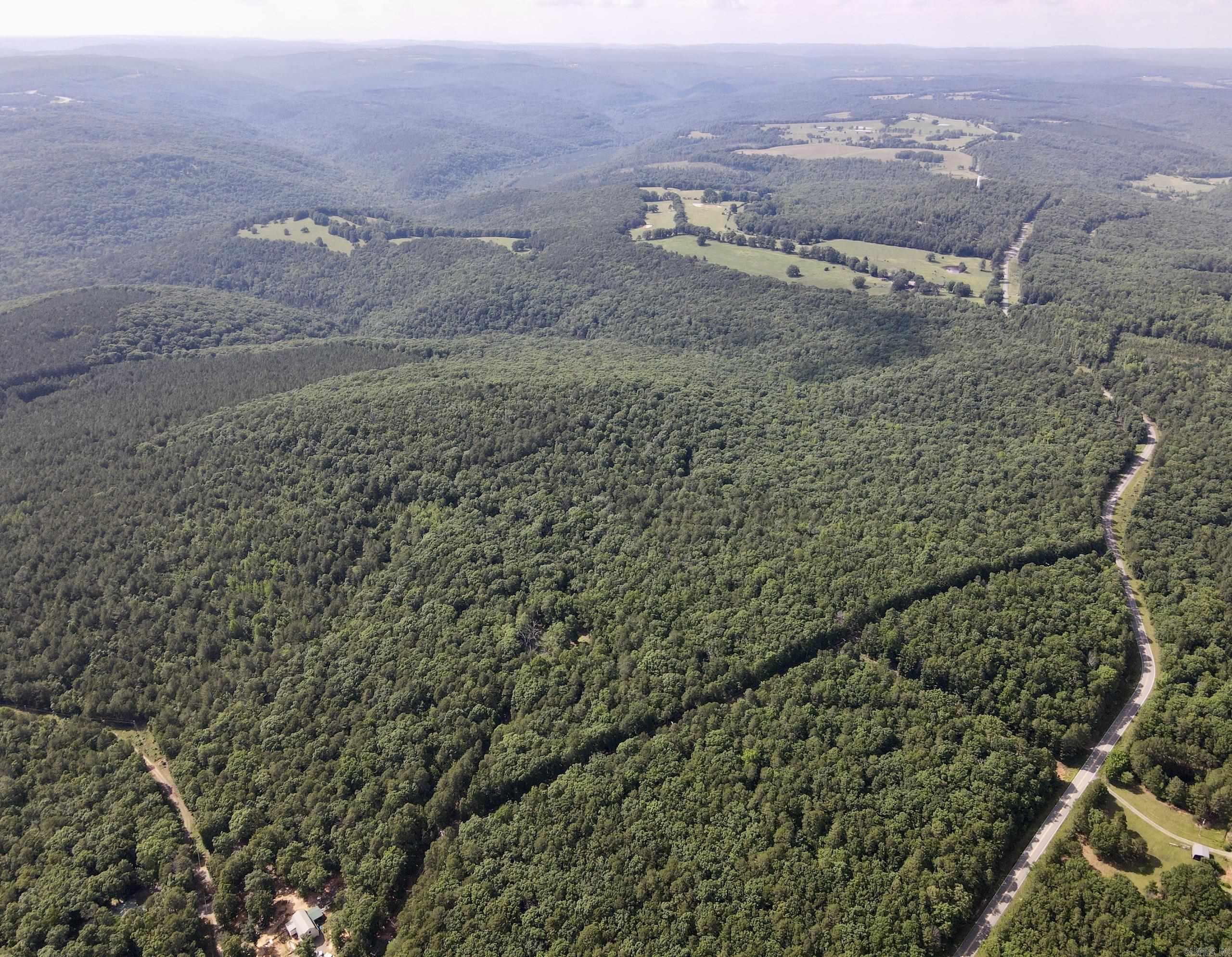 2475 Holly Mountain Road  Clinton, AR