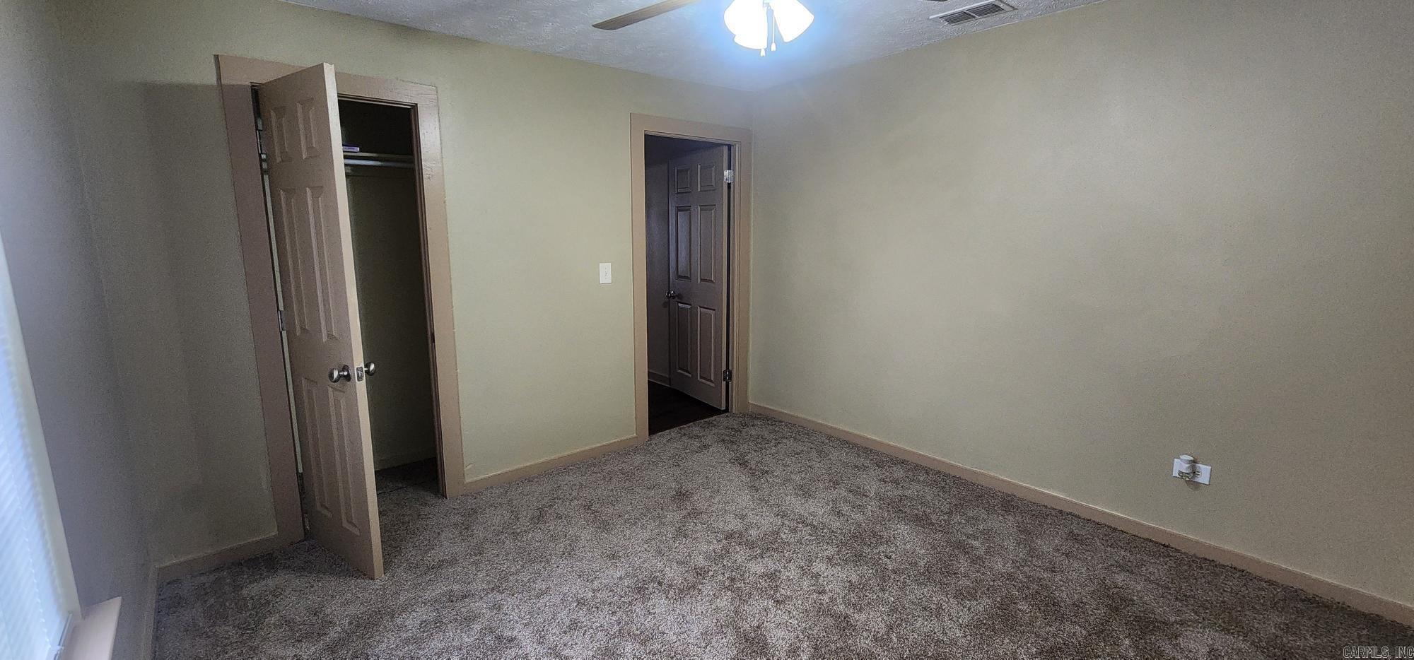 1501 Port Arthur Avenue Mena, AR 71953
