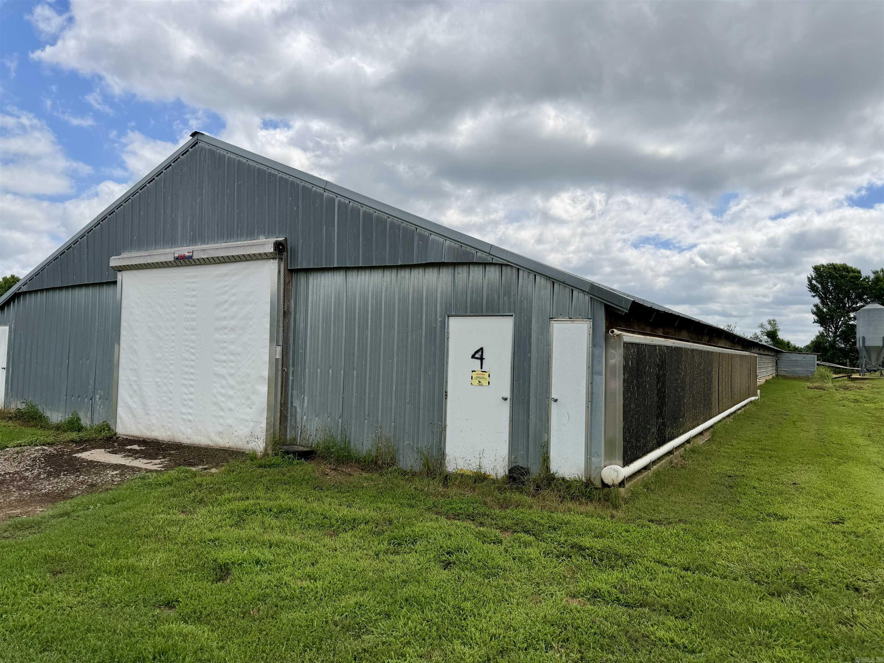 551 County Road 2099 Coal Hill, AR 72832