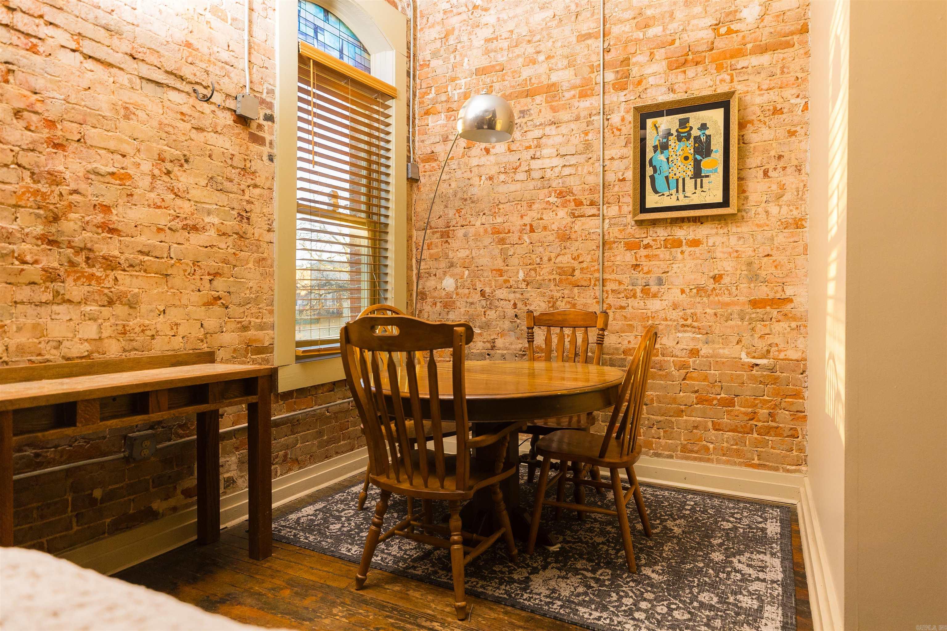 241 S Main  Jonesboro, AR