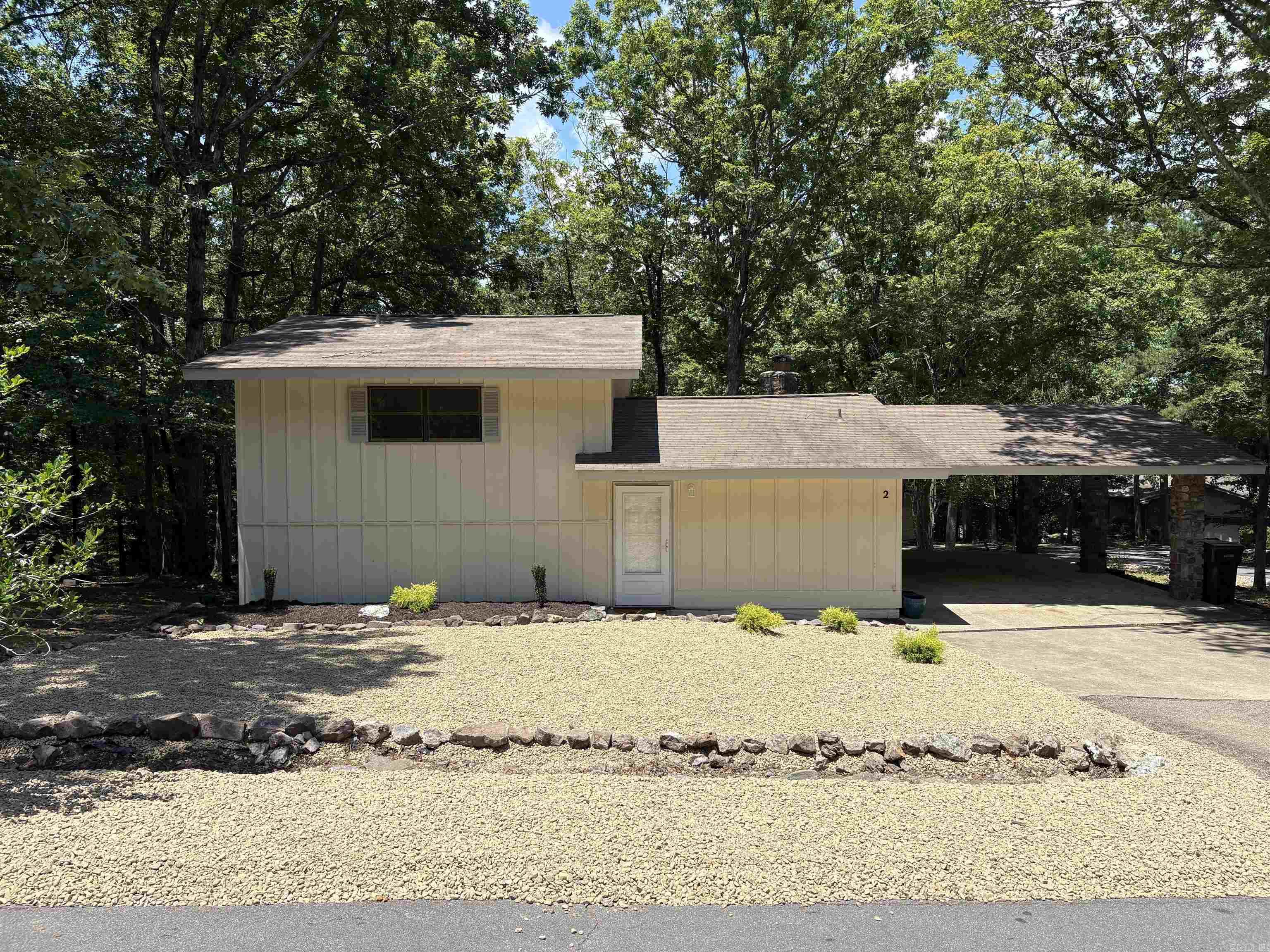 2 Hondo  Hot Springs Village, AR