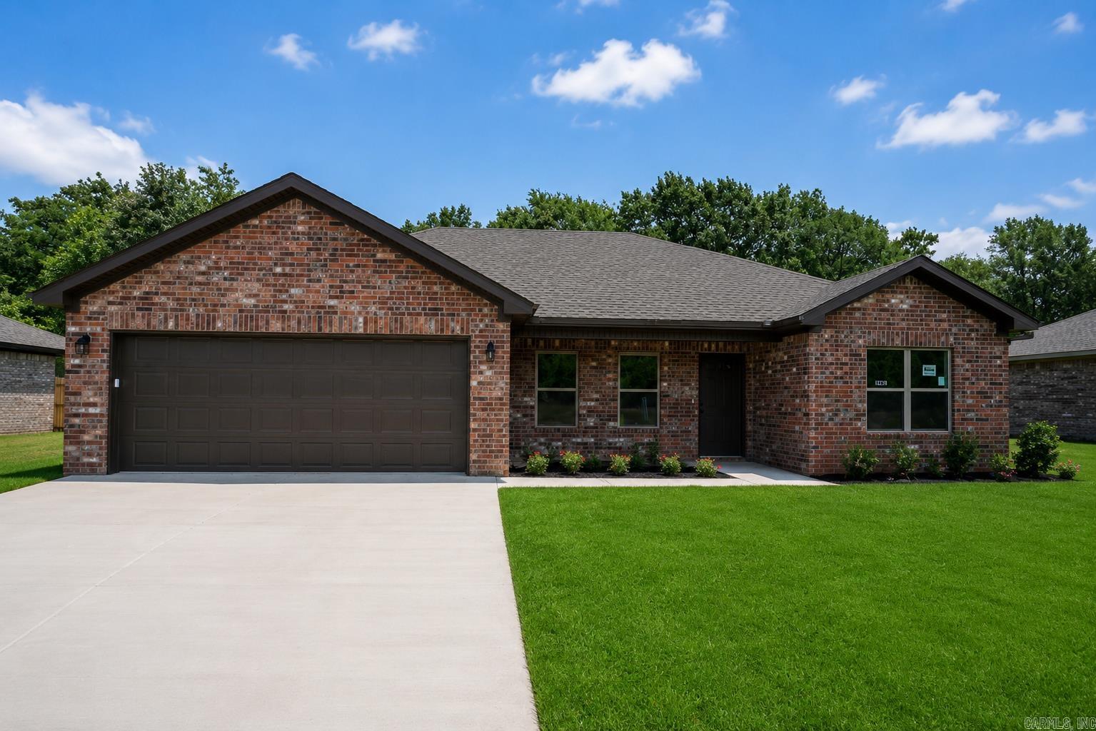 5404 Lotus St.