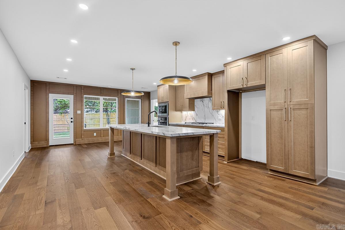 6208 Kenwood Rd Cammack Village, AR 72207