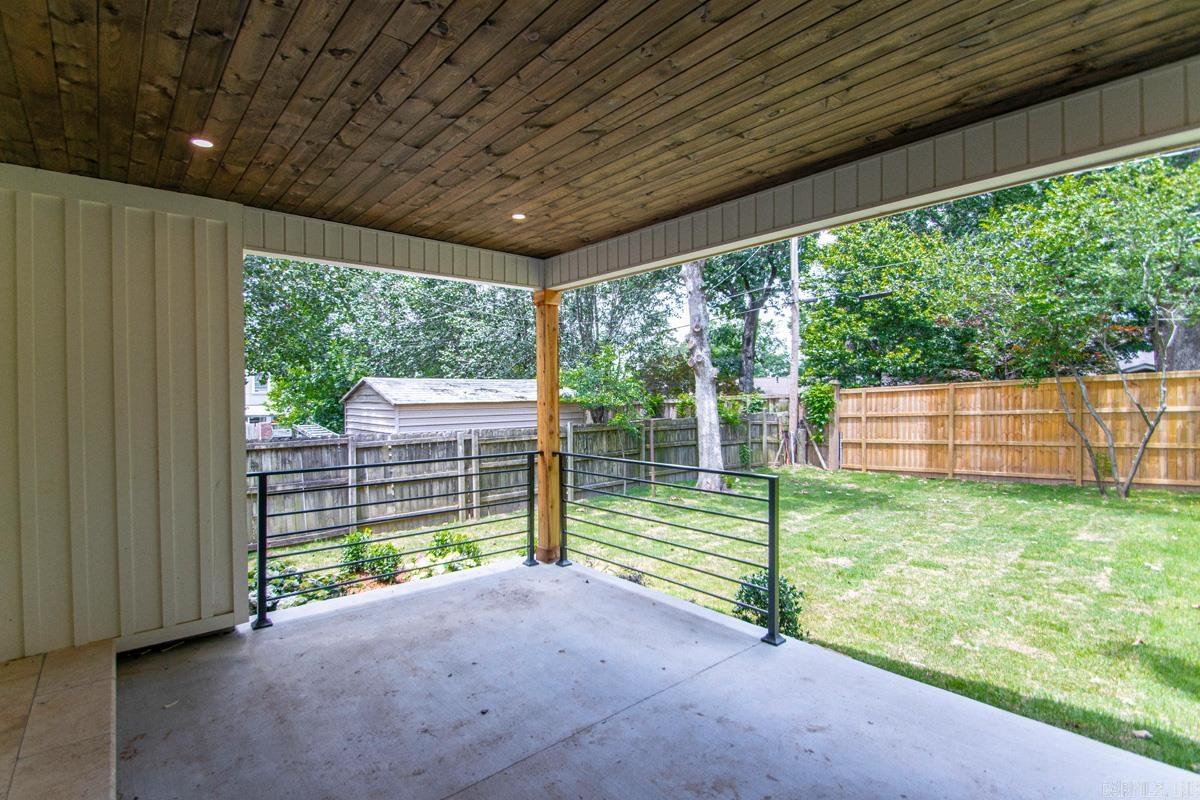 6208 Kenwood Rd Cammack Village, AR 72207