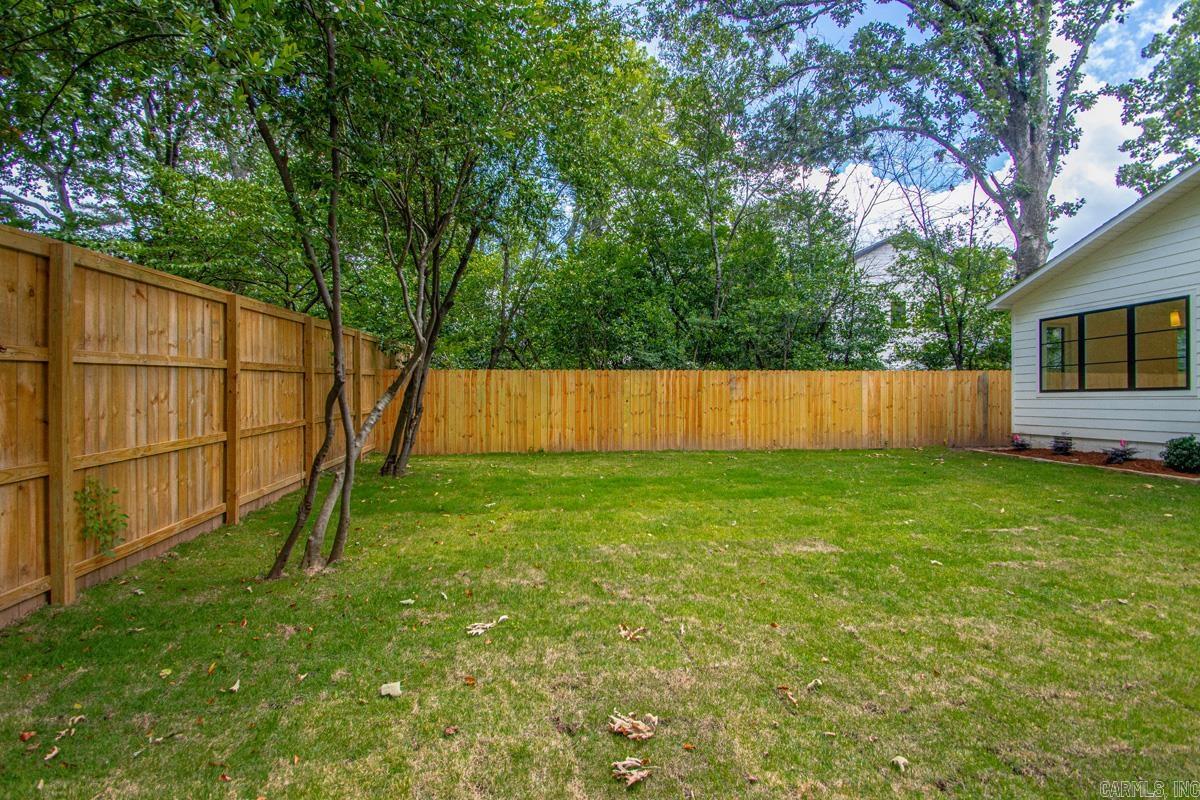 6208 Kenwood Rd Cammack Village, AR 72207