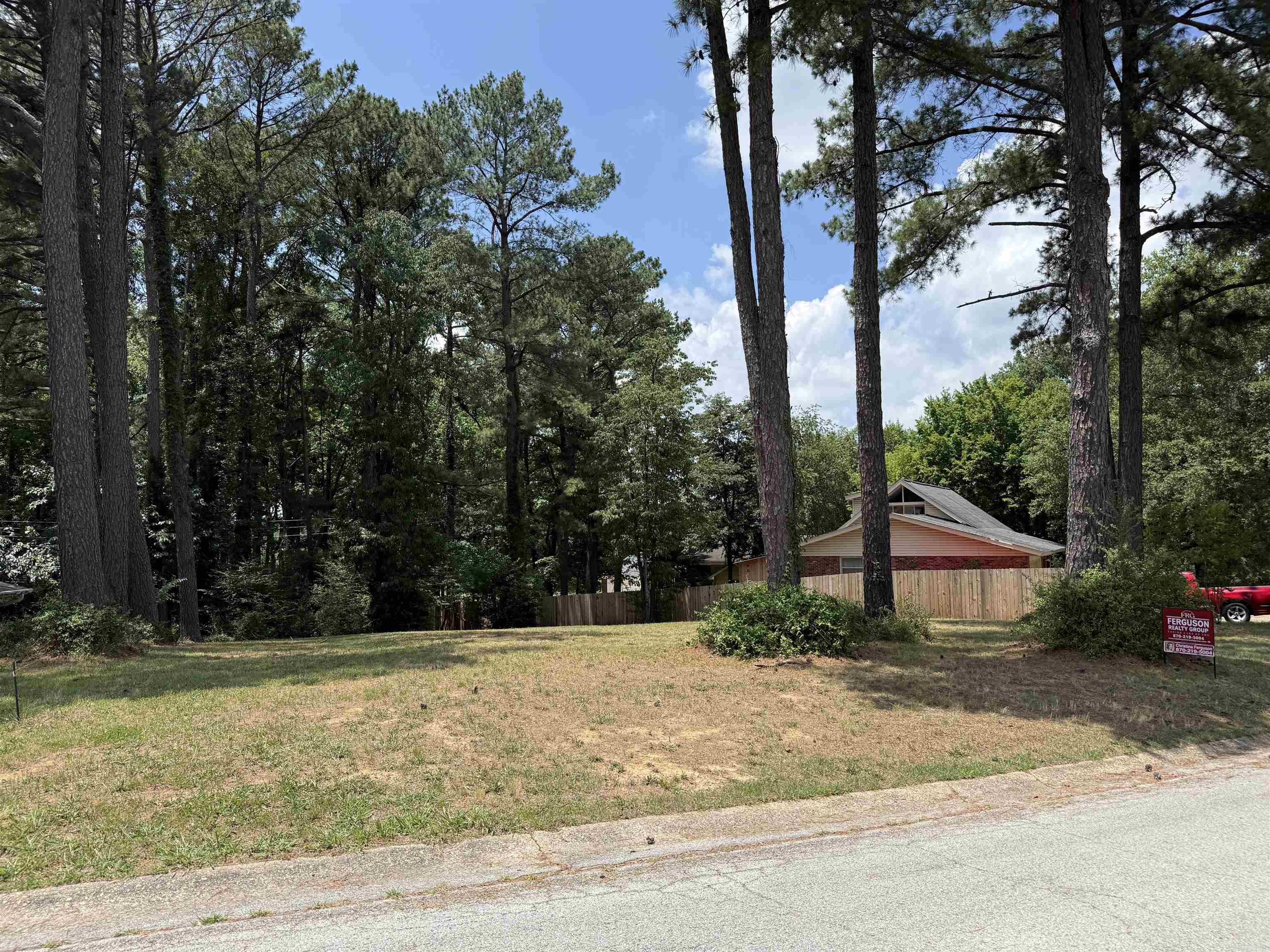 lot 34 University  Jonesboro, AR