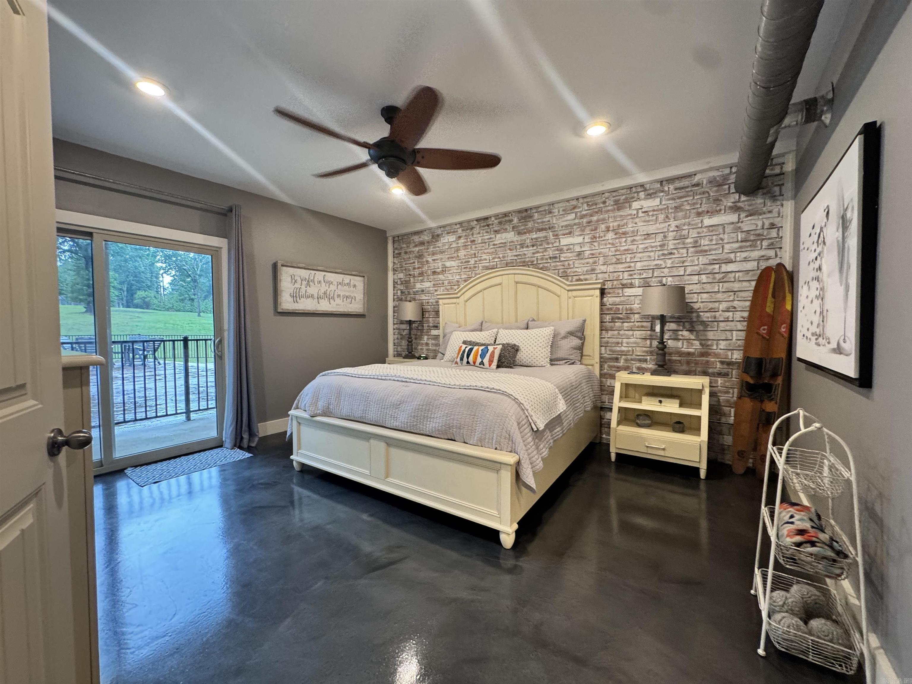 7910 Edgemont Rd, Suite 100  Greers Ferry, AR
