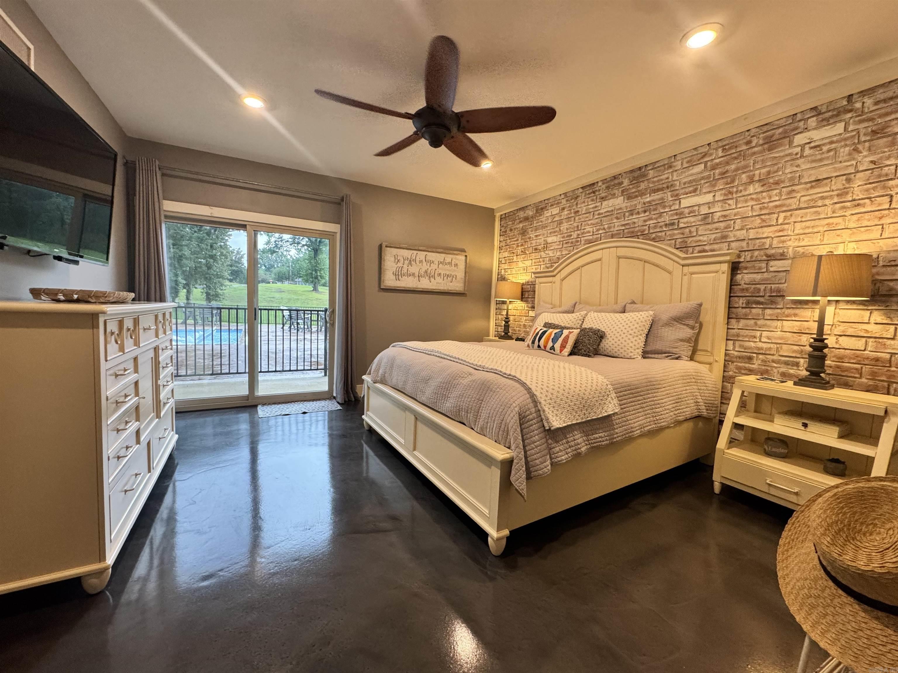 7910 Edgemont Rd, Suite 100  Greers Ferry, AR