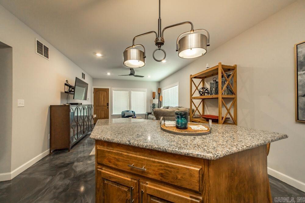 7910 Edgemont Rd, Suite 102  Greers Ferry, AR