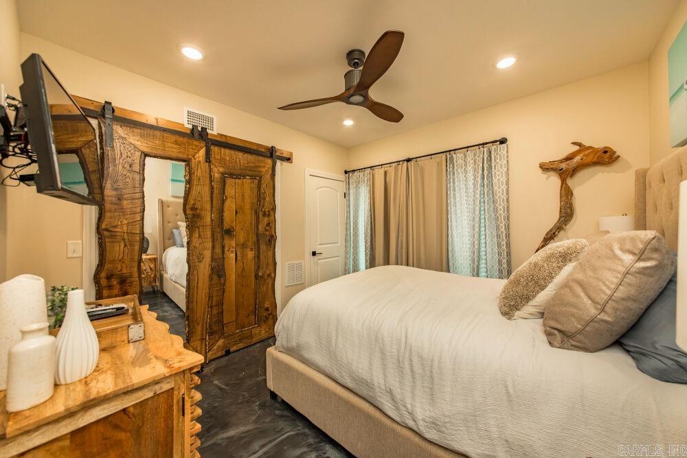 7910 Edgemont Rd, Suite 101  Greers Ferry, AR