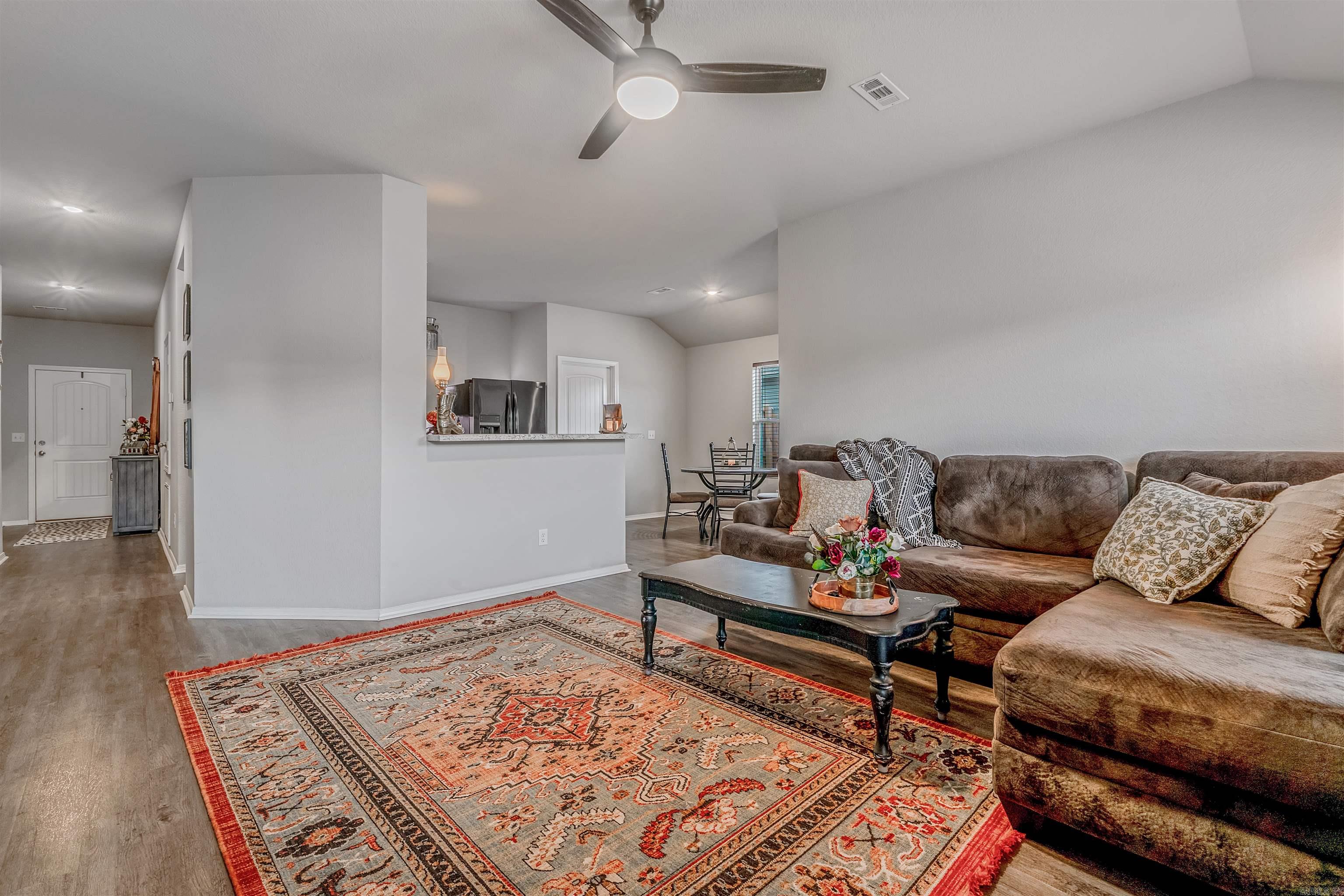 21 Sun Drenched  Conway, AR