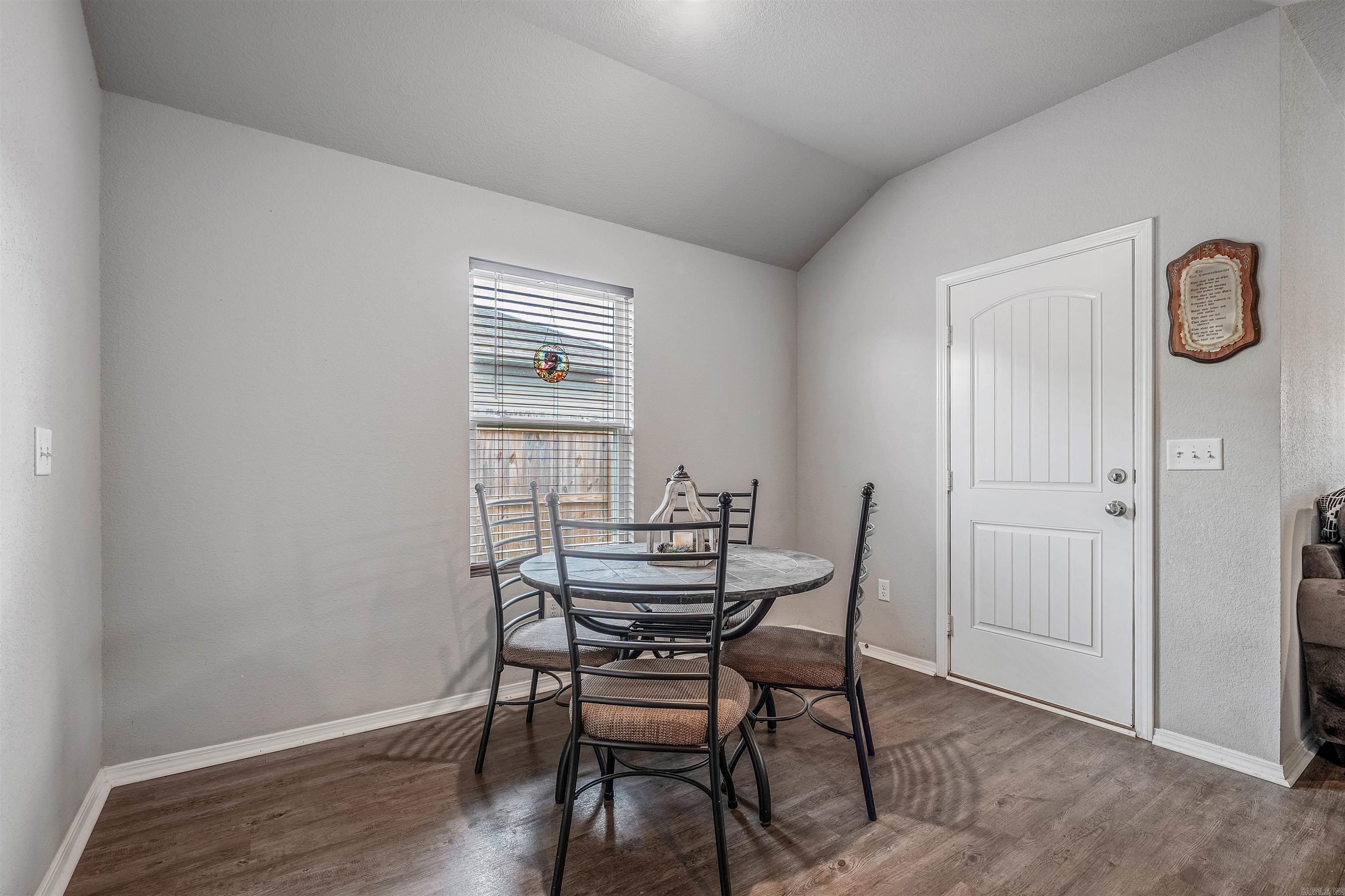 21 Sun Drenched  Conway, AR