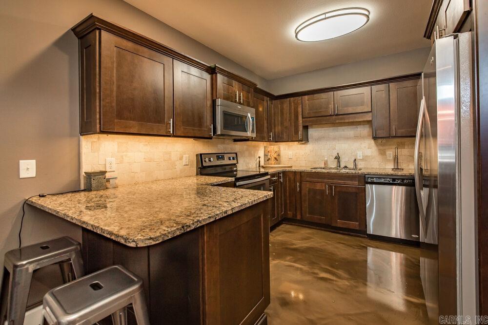 7910 Edgemont Rd, Suite 300  Greers Ferry, AR