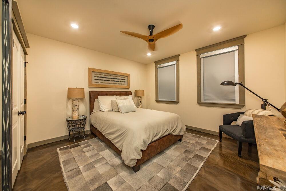 7910 Edgemont Rd, Suite 303  Greers Ferry, AR