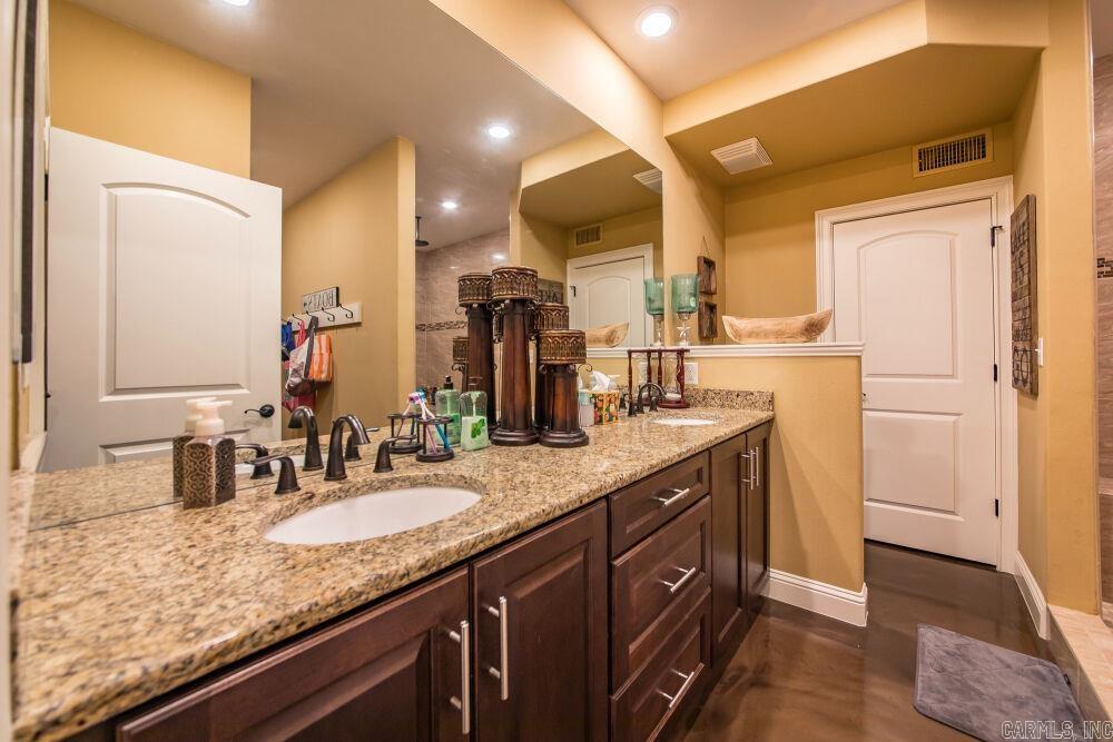 7910 Edgemont Rd, Suite 302  Greers Ferry, AR