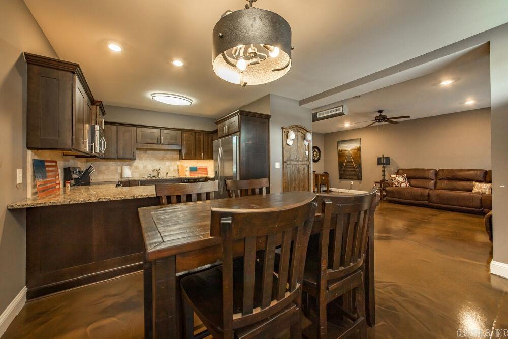 7910 Edgemont Rd, Suite 301  Greers Ferry, AR
