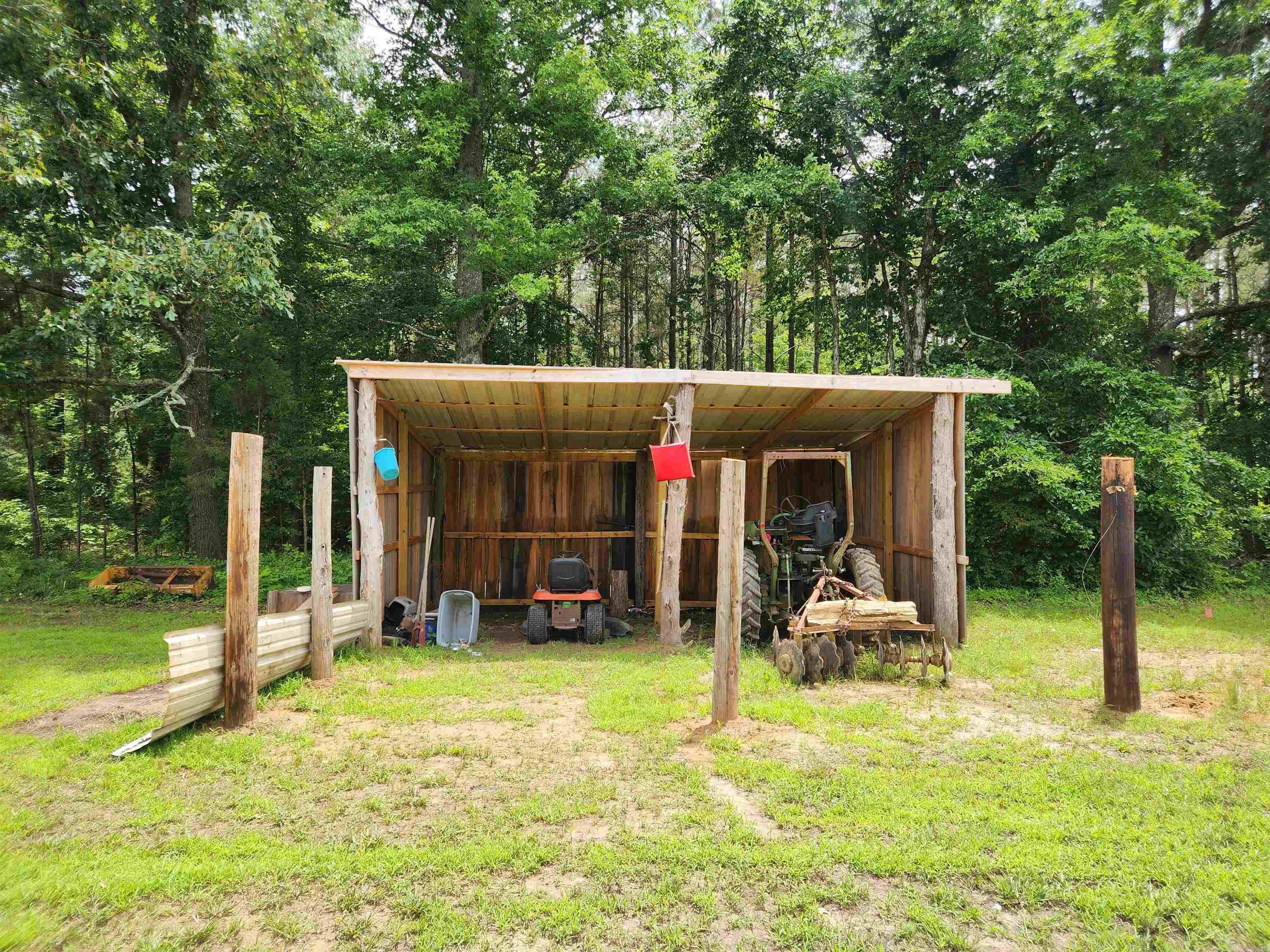 70 Kyle  Star City, AR