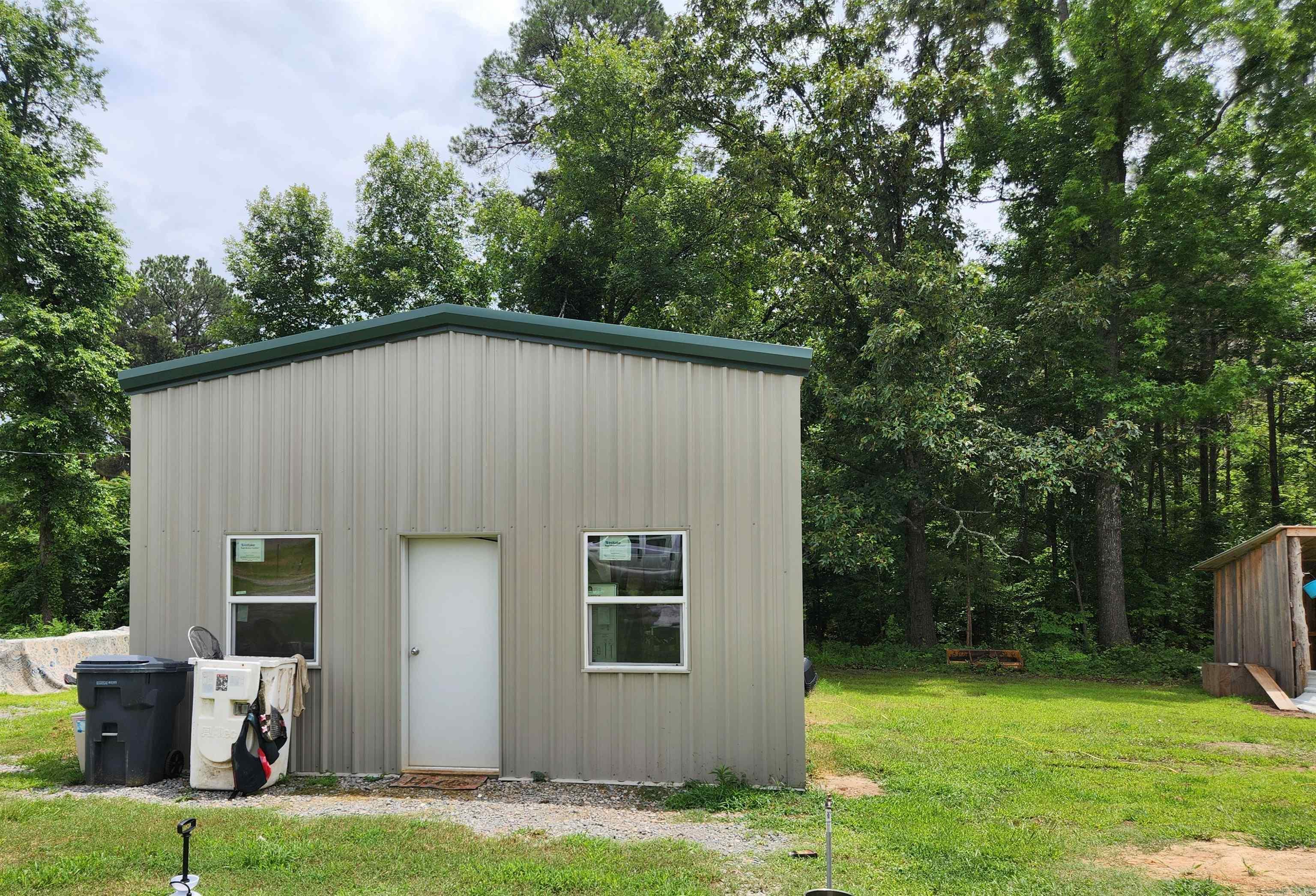 70 Kyle  Star City, AR