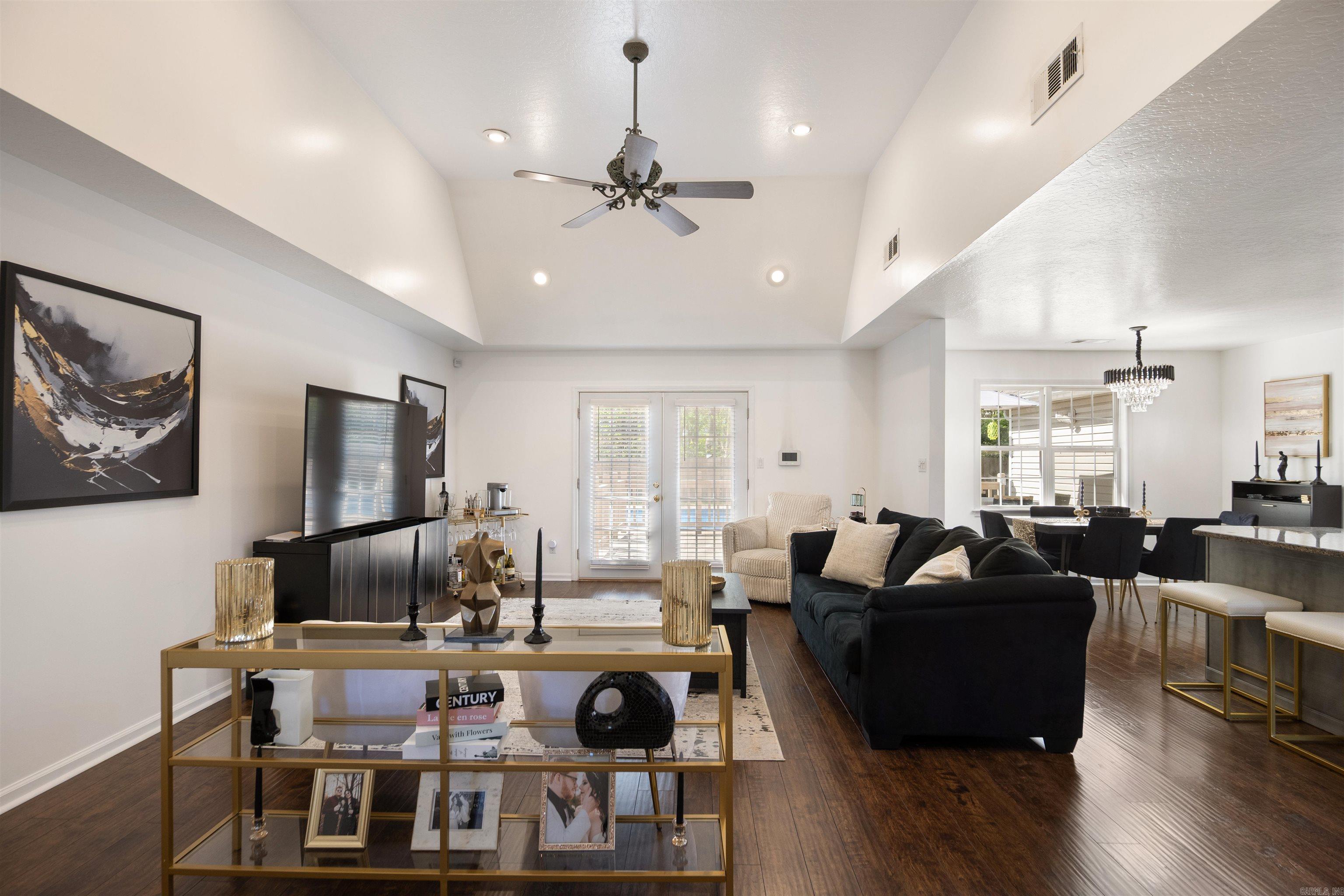 1810 Cypress  Paragould, AR