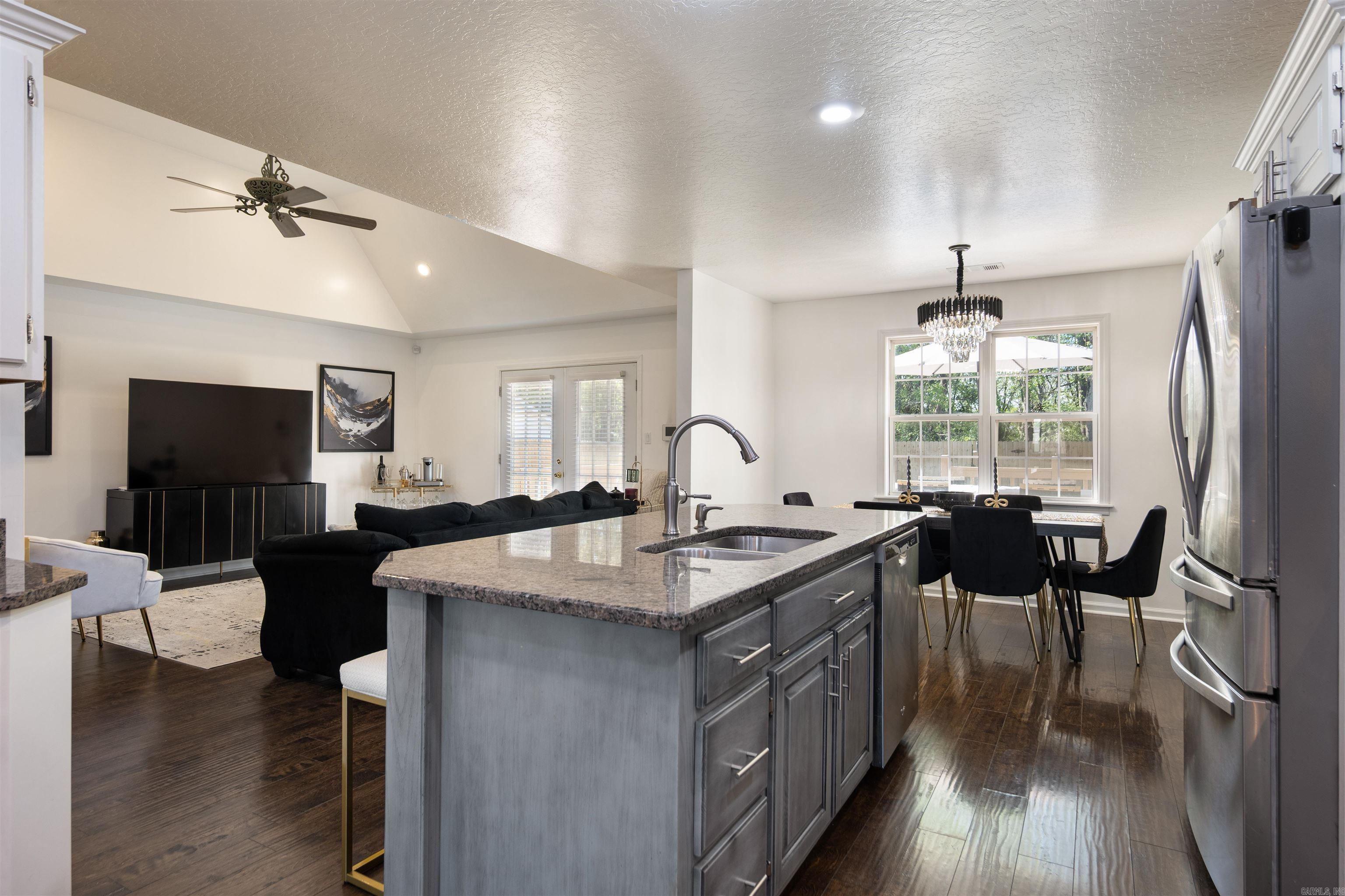 1810 Cypress  Paragould, AR