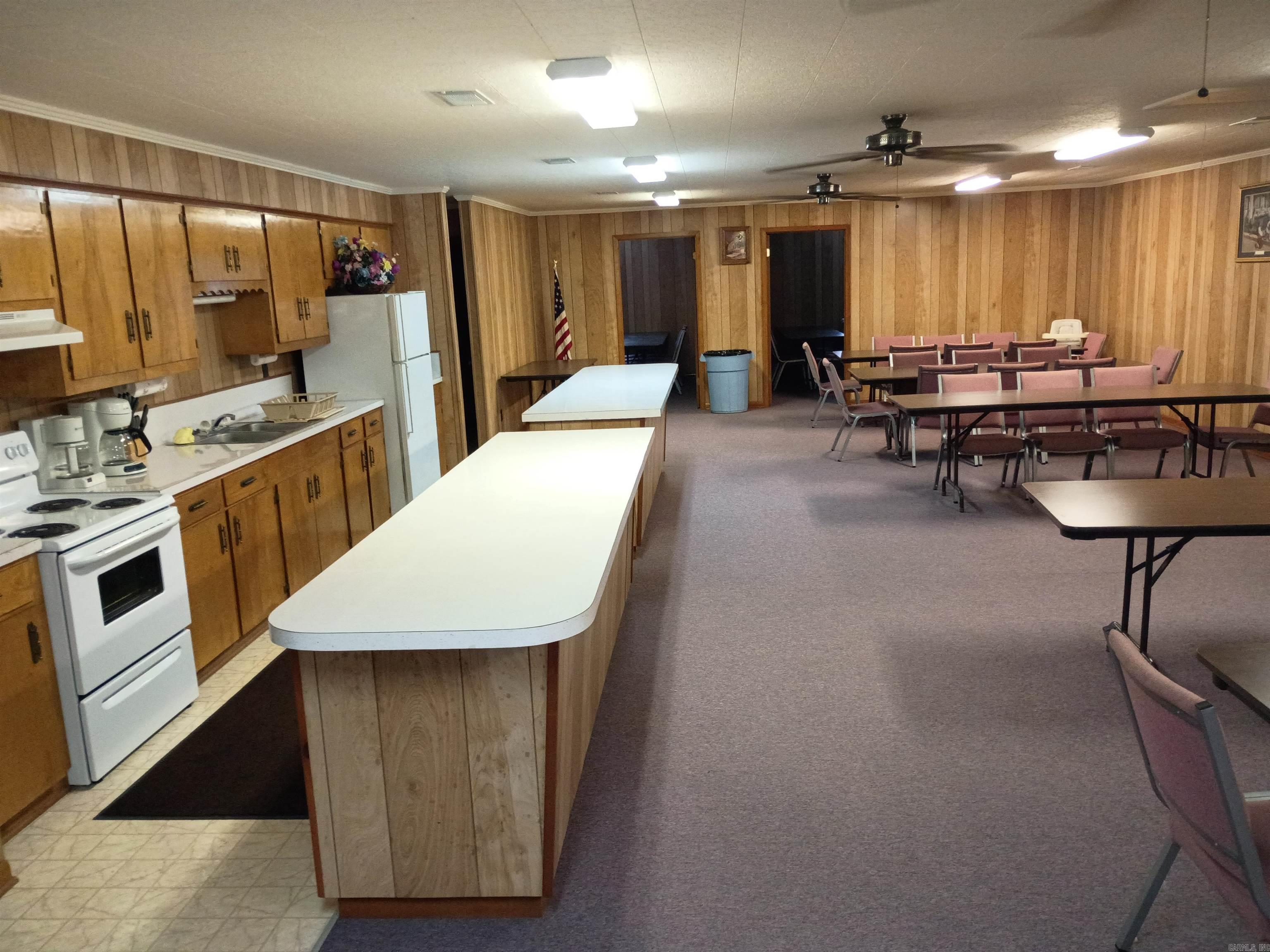 274 BRADLEY 17 RD S  Warren, AR
