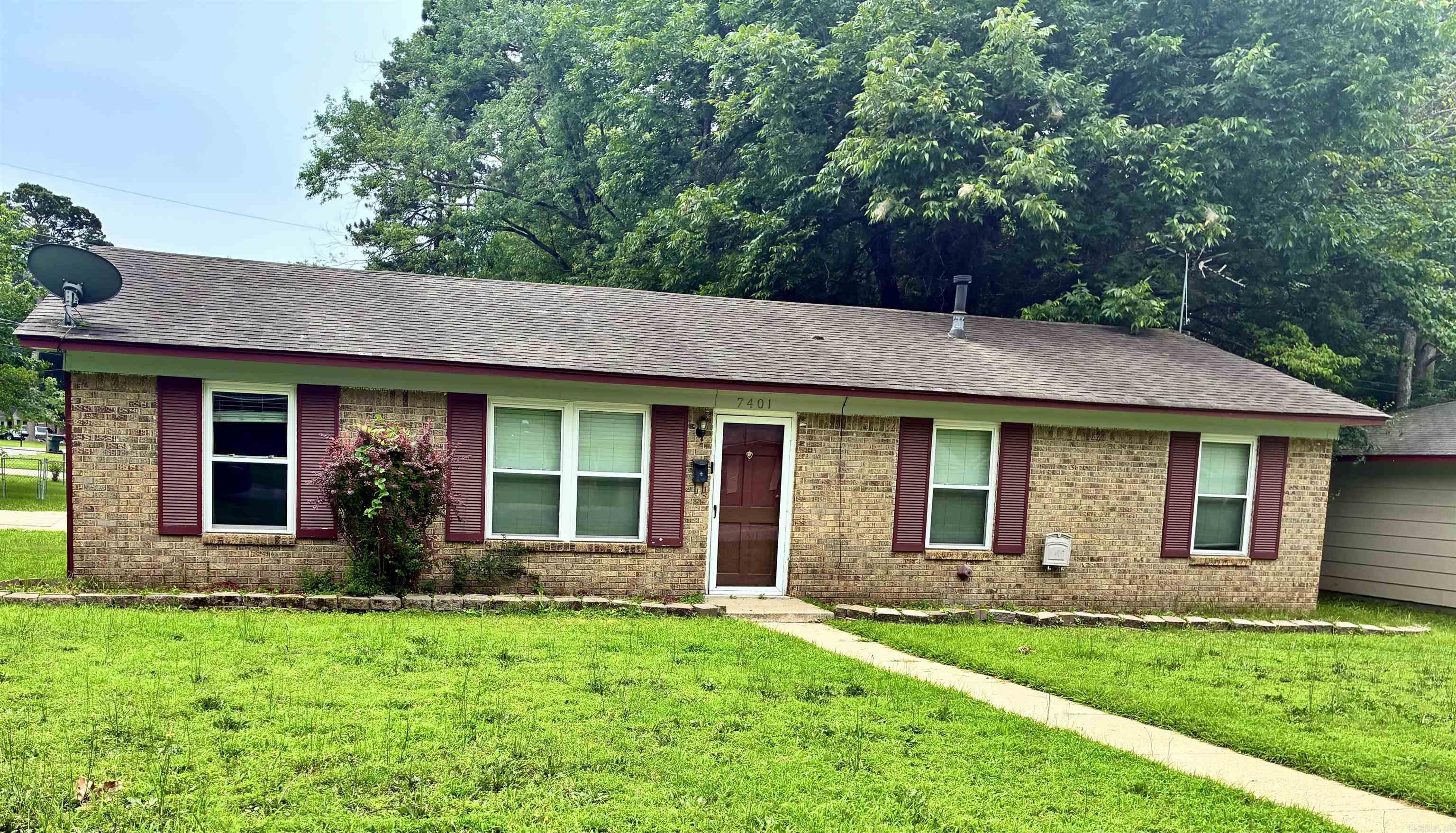 7401 Grace  Little Rock, AR