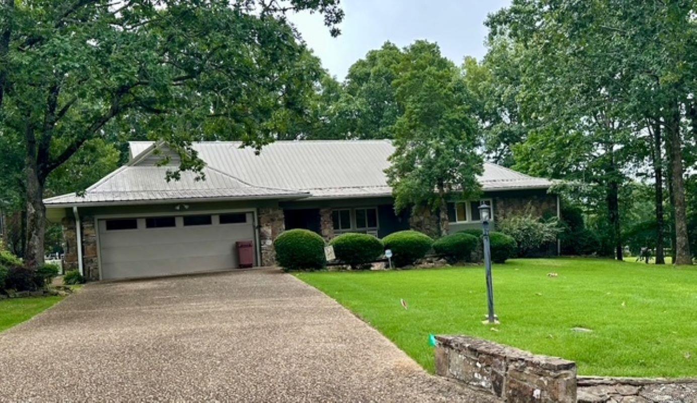 105 Crest  Fairfield Bay, AR