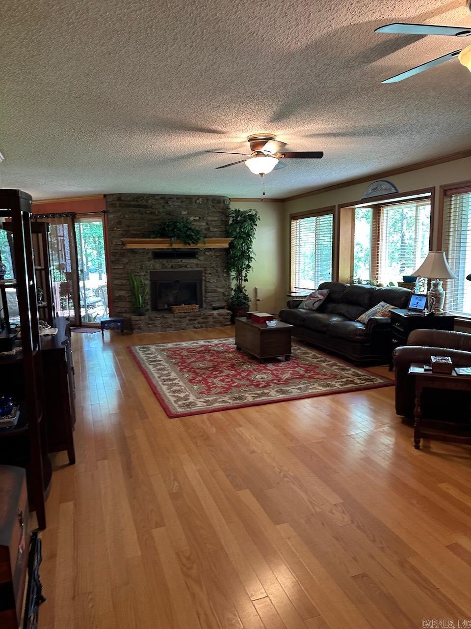 105 Crest  Fairfield Bay, AR