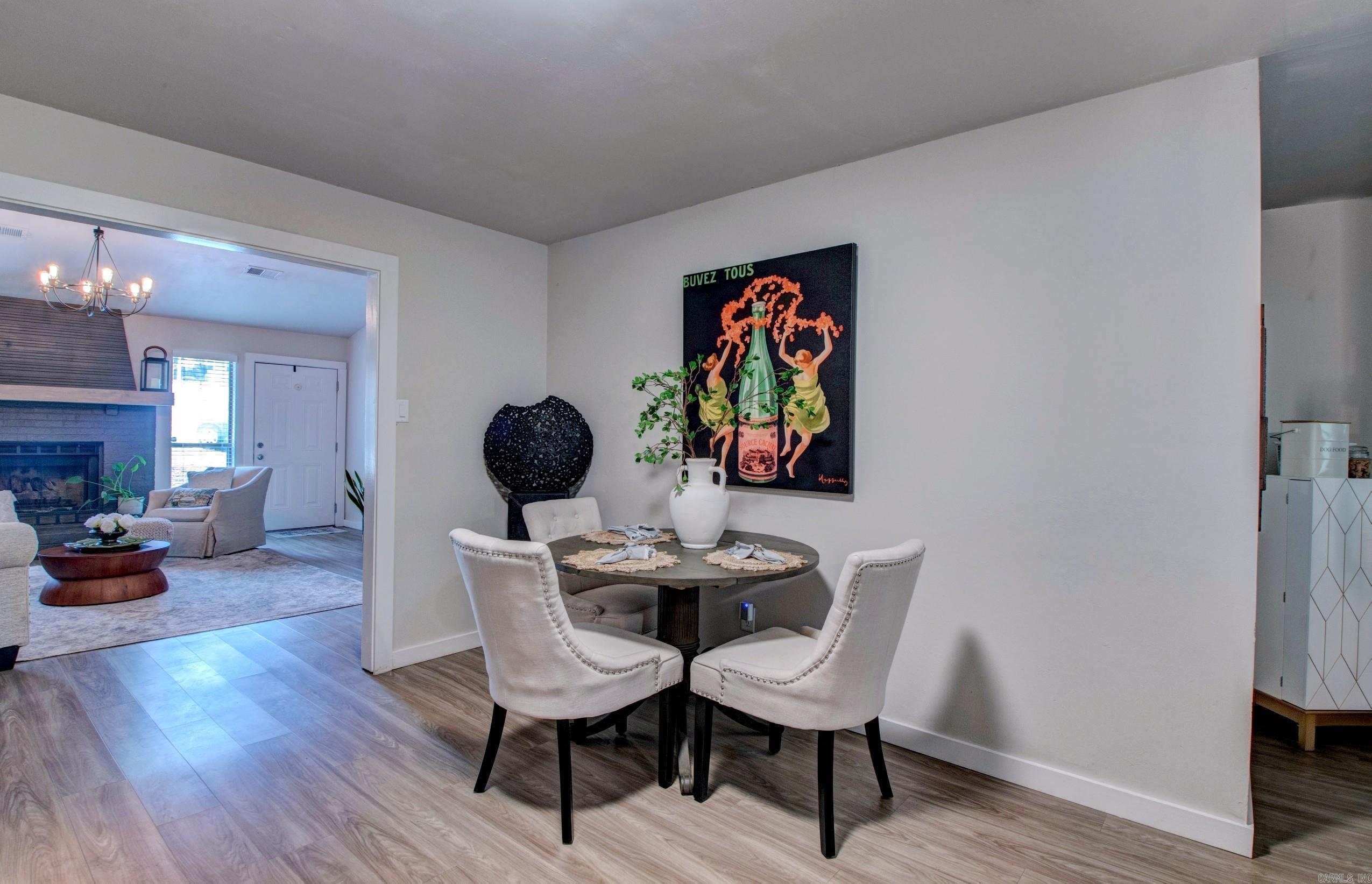 118 Pin Oak  Maumelle, AR
