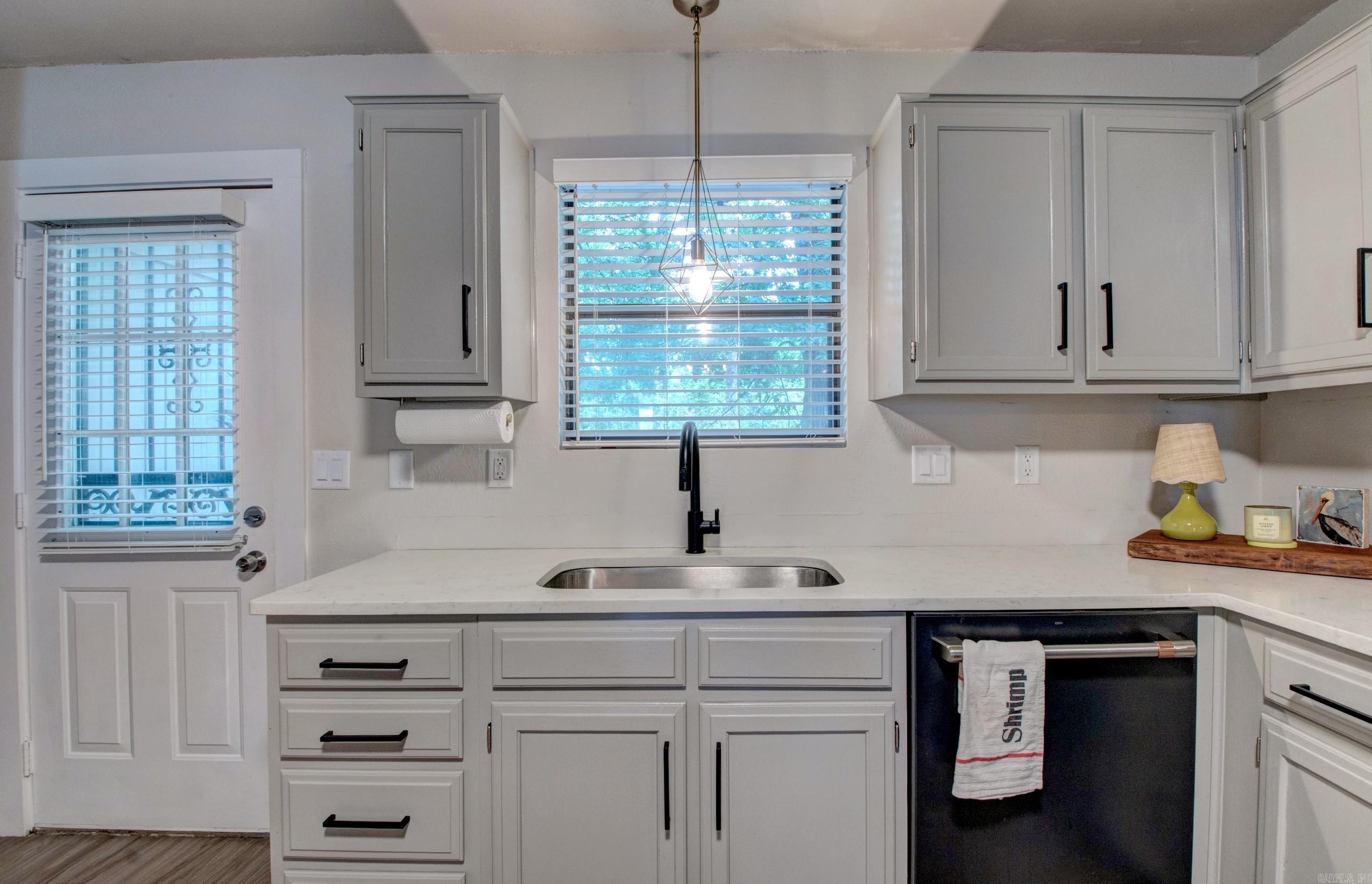 118 Pin Oak  Maumelle, AR
