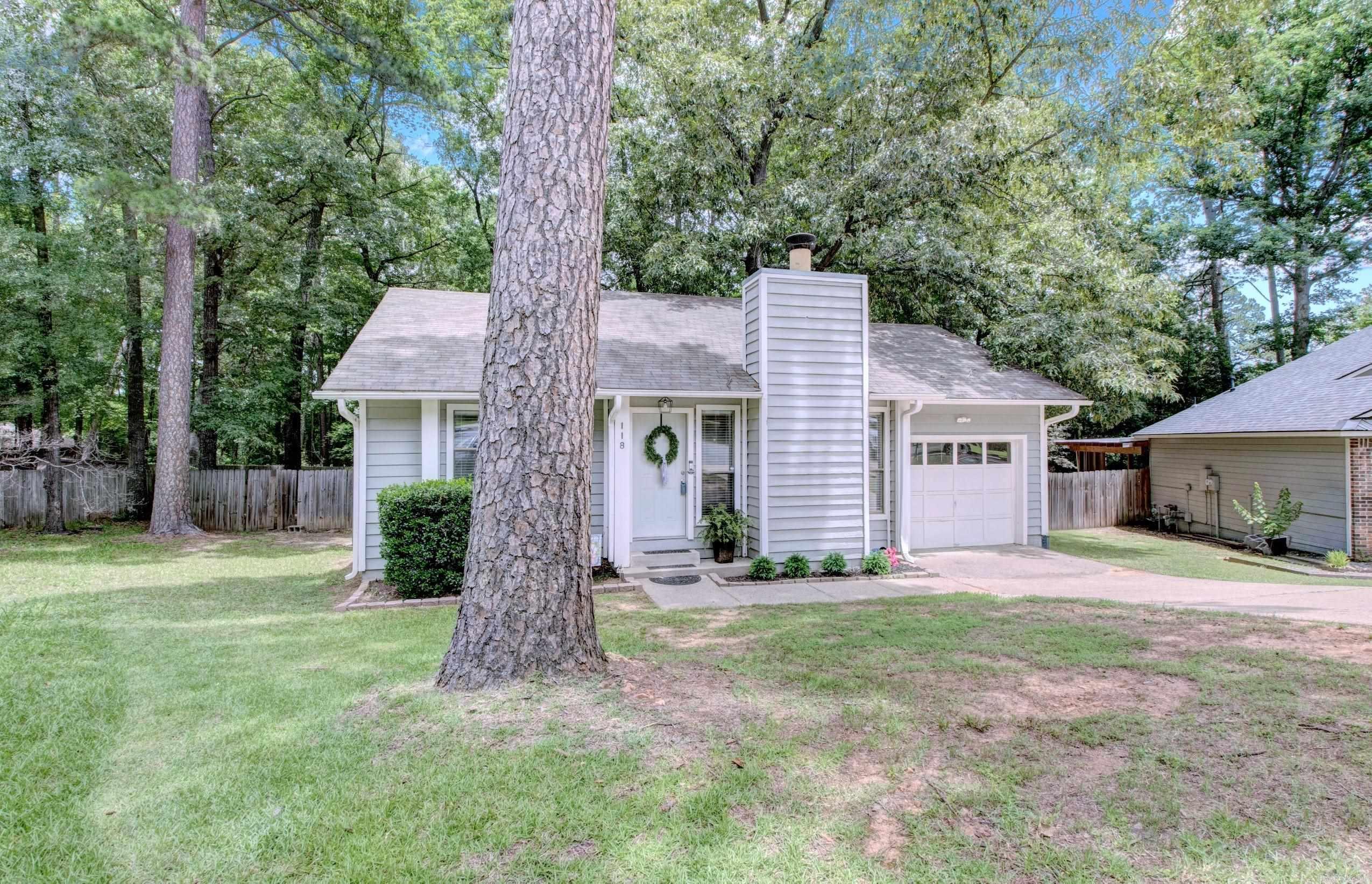 118 Pin Oak  Maumelle, AR