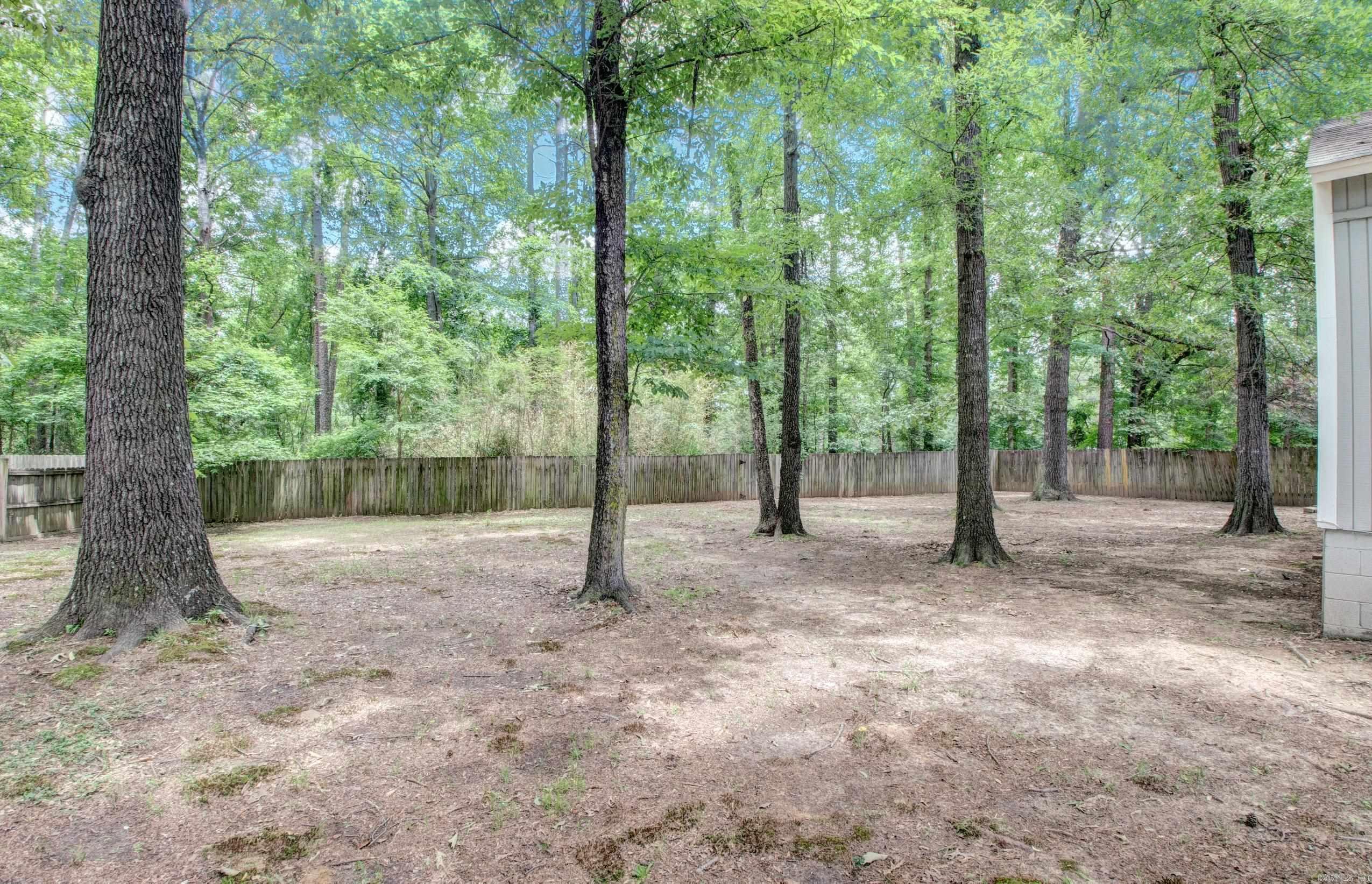 118 Pin Oak  Maumelle, AR
