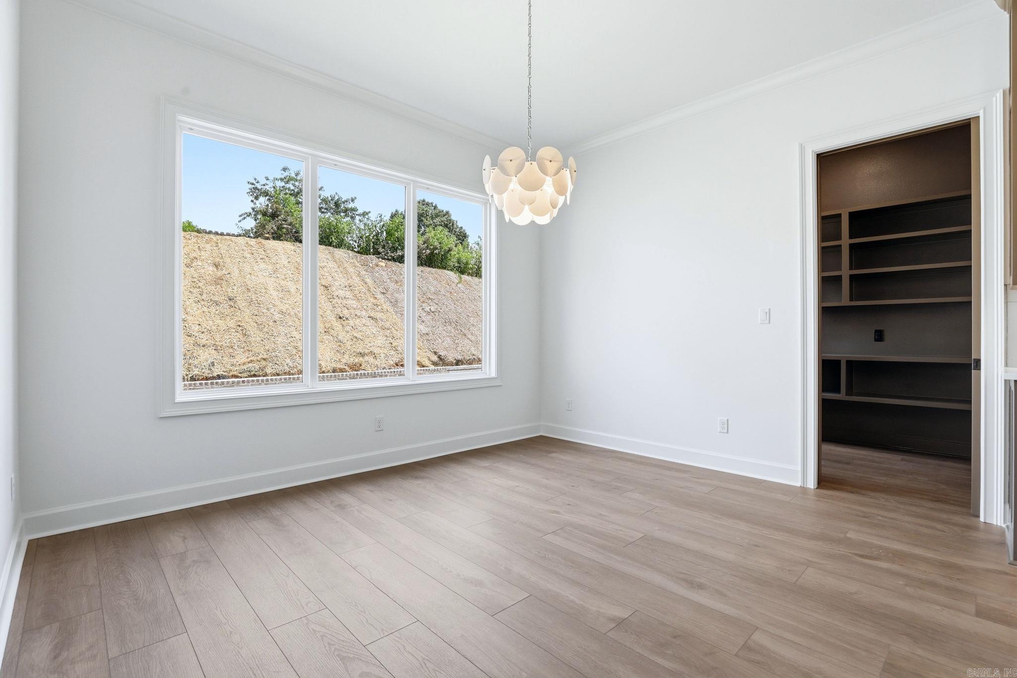 69 Mountain Brook  Little Rock, AR