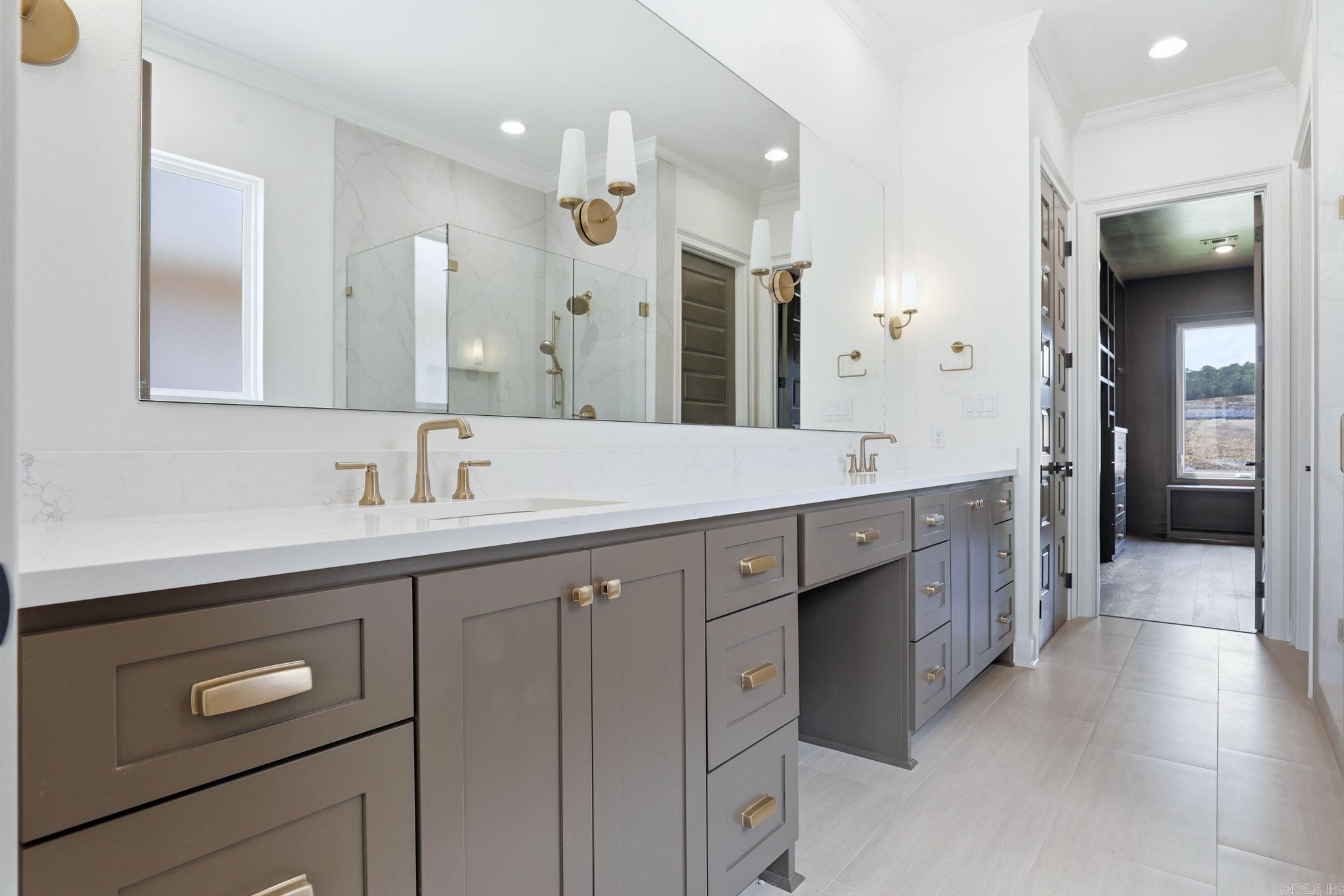 69 Mountain Brook  Little Rock, AR