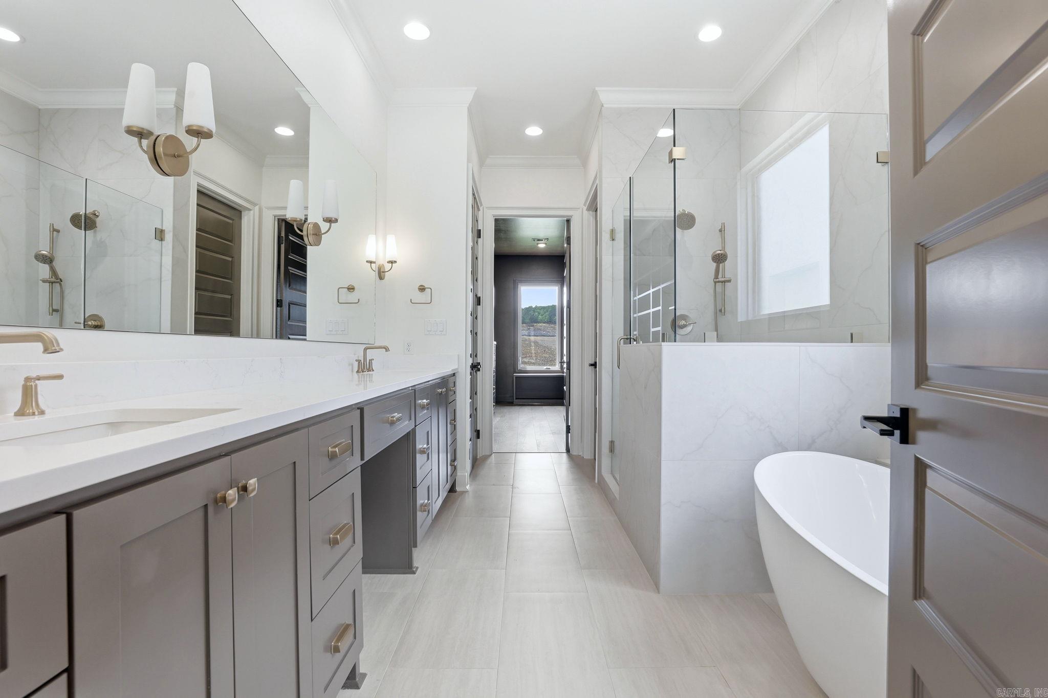 69 Mountain Brook  Little Rock, AR