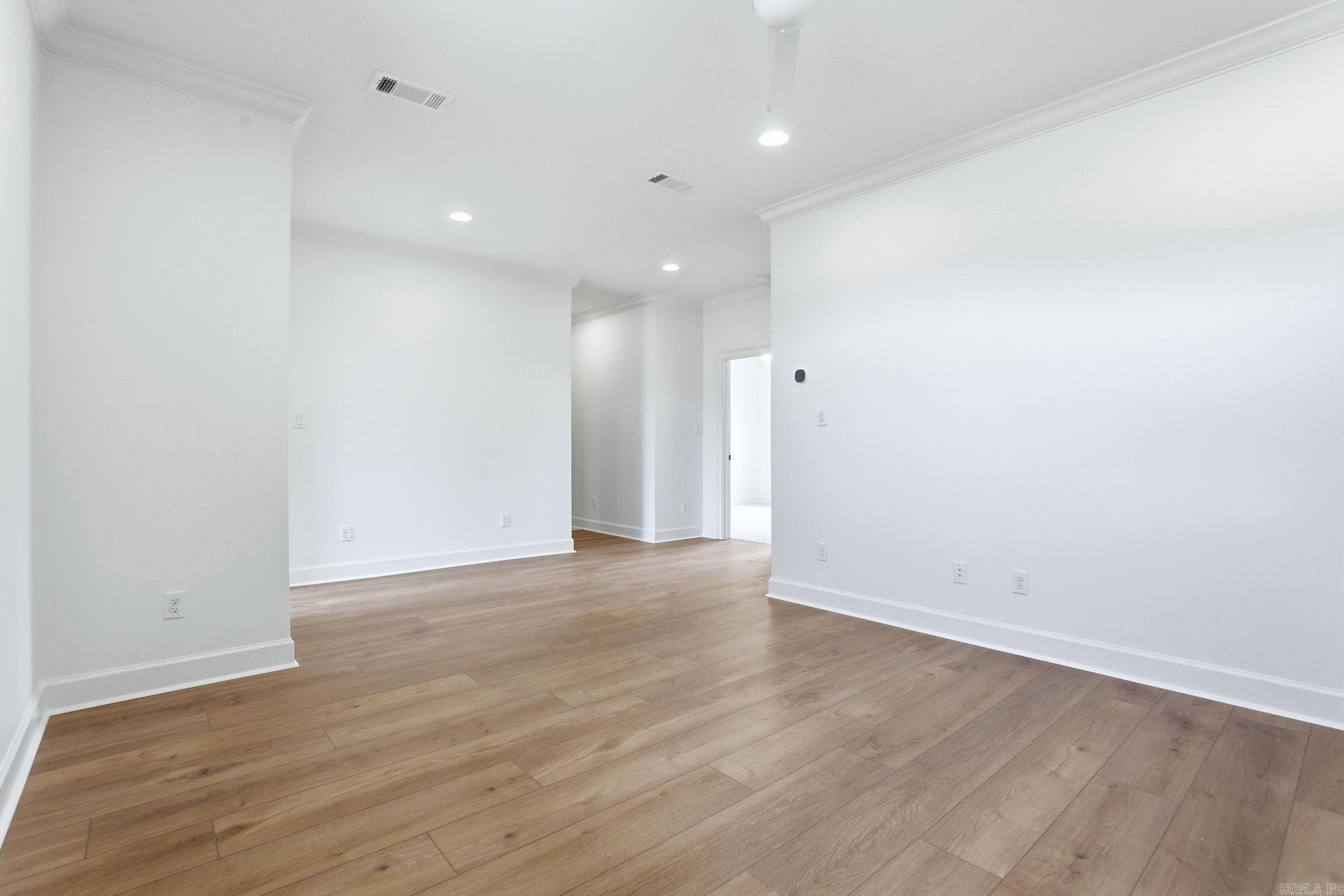 69 Mountain Brook  Little Rock, AR