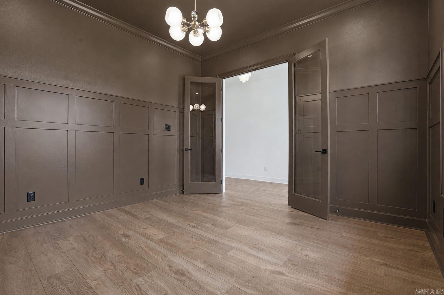 69 Mountain Brook Road Little Rock, AR 72223