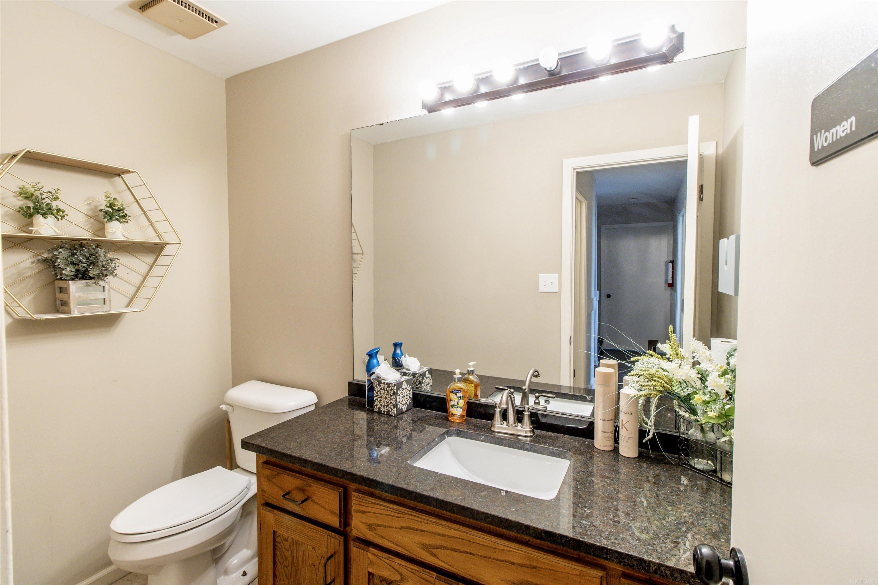 5380 Central  Hot Springs, AR