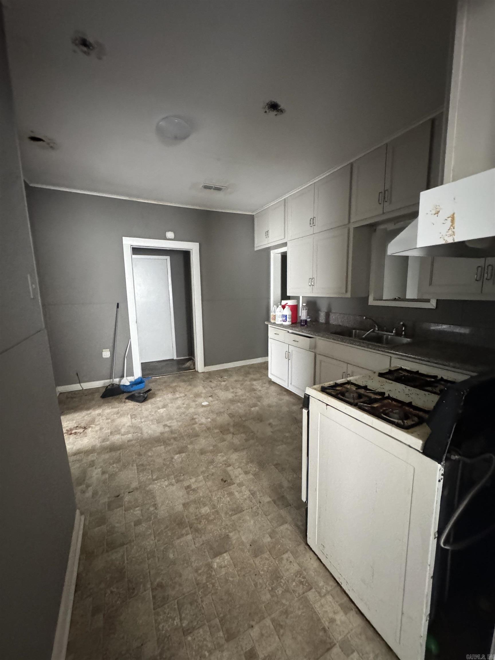 7 Pye  El Dorado, AR