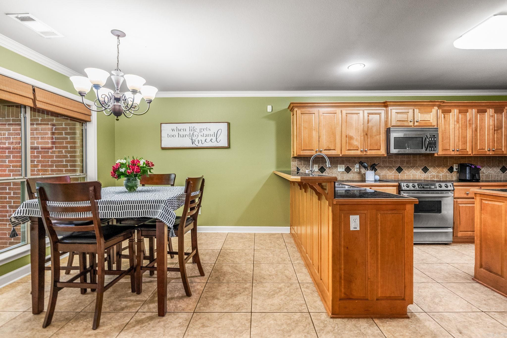 234 Summit Valley  Maumelle, AR