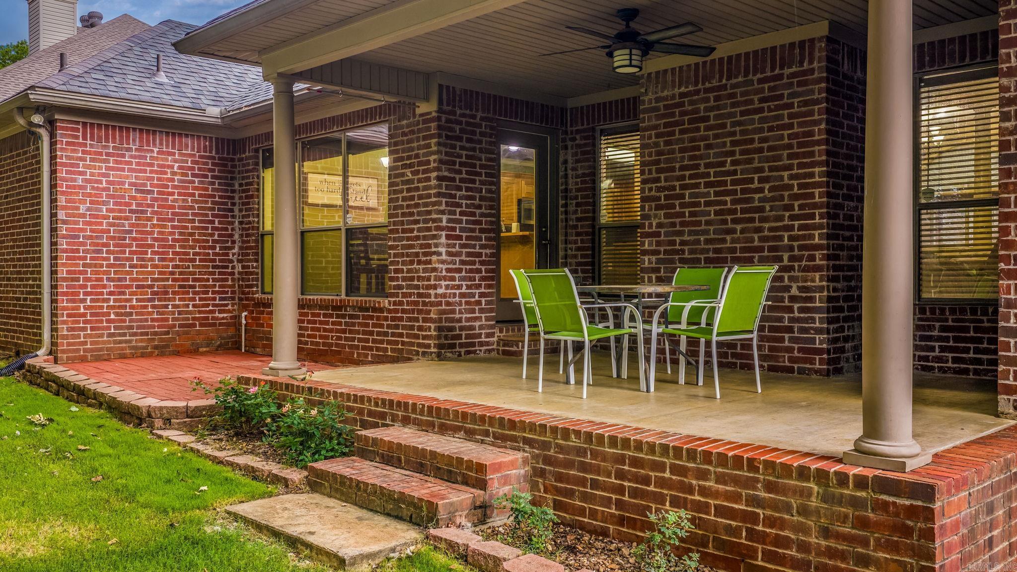 234 Summit Valley  Maumelle, AR
