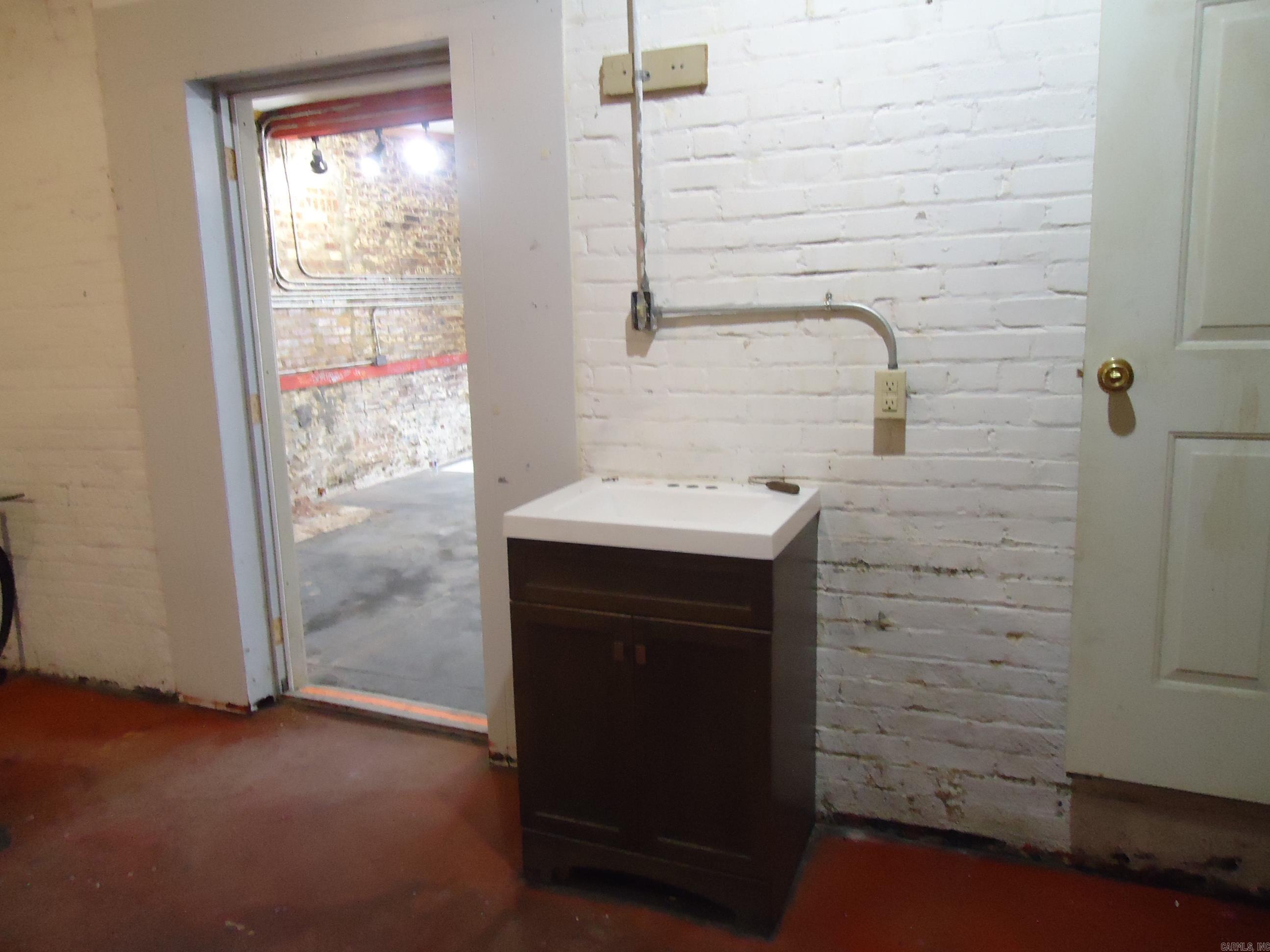 412 Broadway  Hot Springs, AR