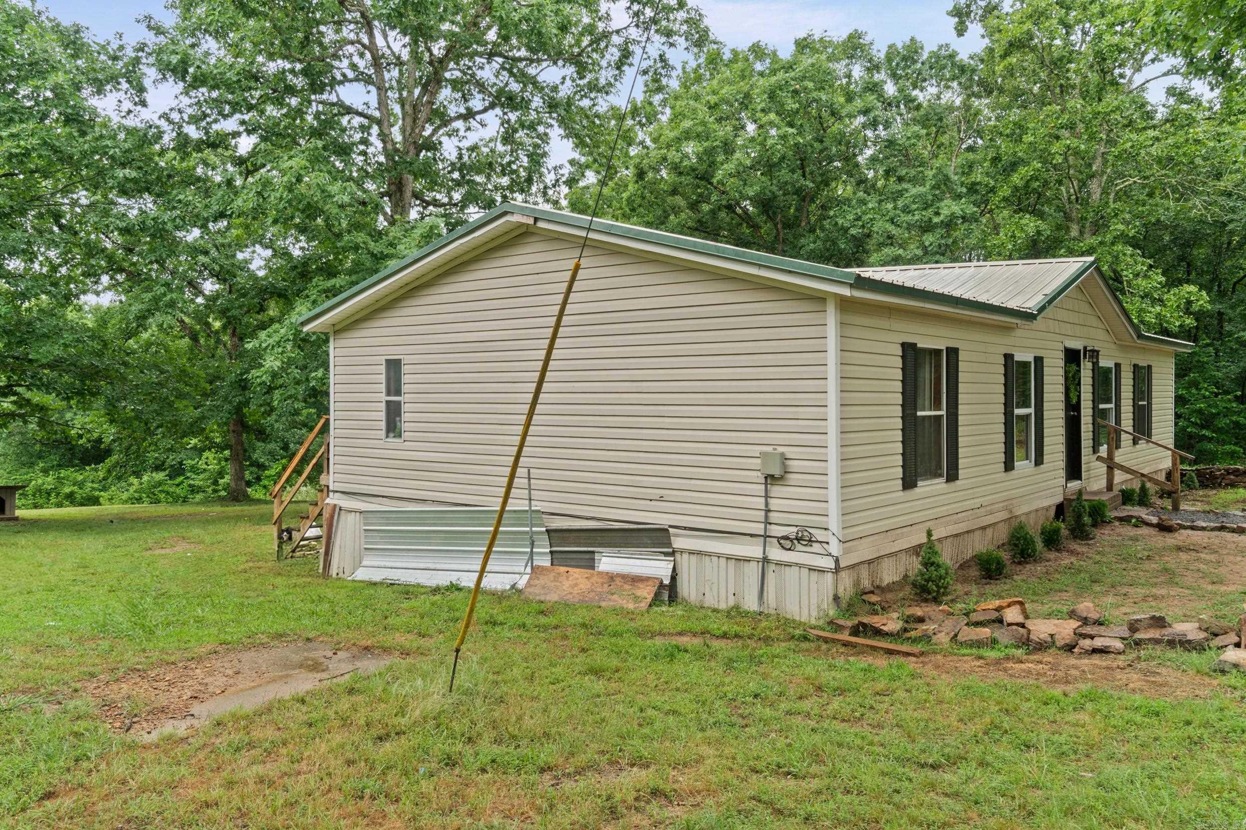 2299 Greers Ferry Road  Drasco, AR
