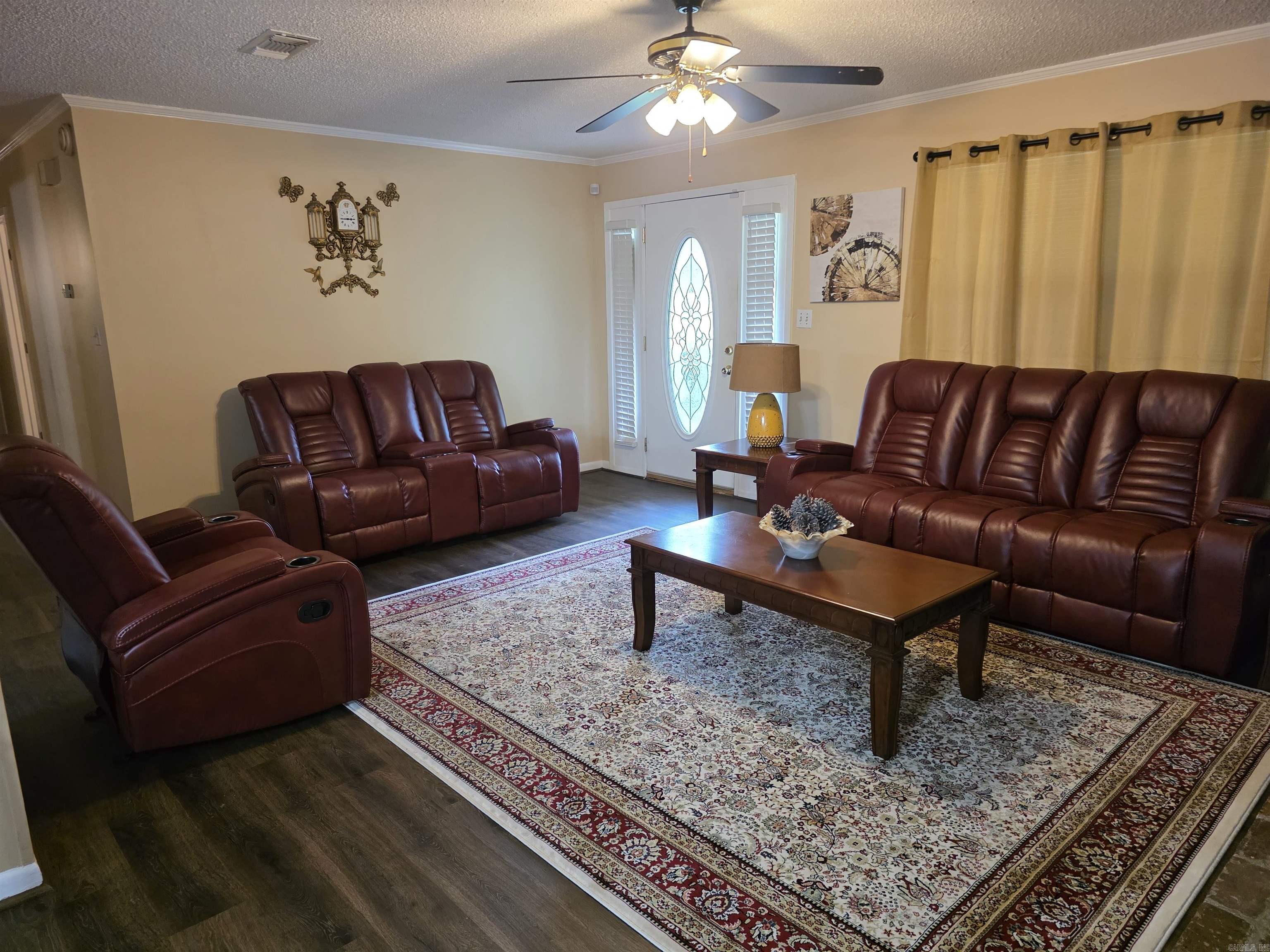 3101 S Linden Pine Bluff, AR 71603-8501