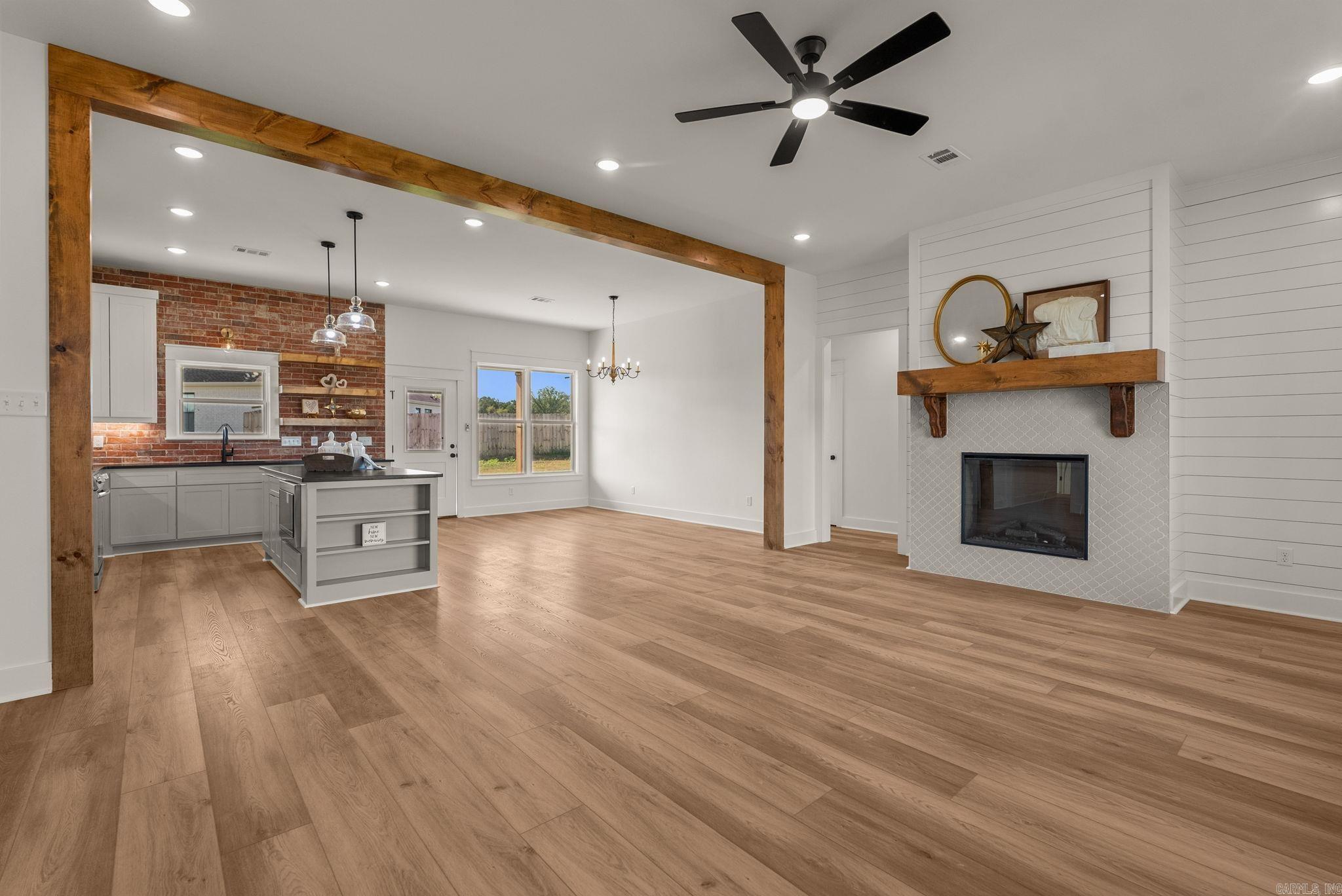 119 Michael Drive — photo 4